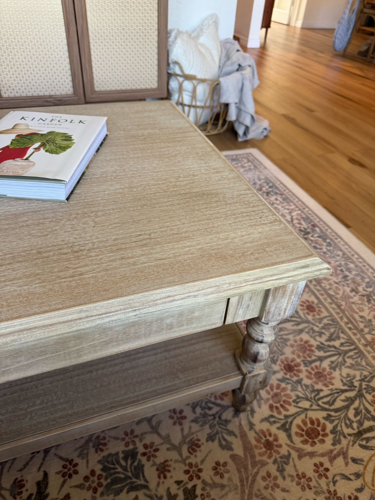 new rug + coffee table 🥹

#LTKHome