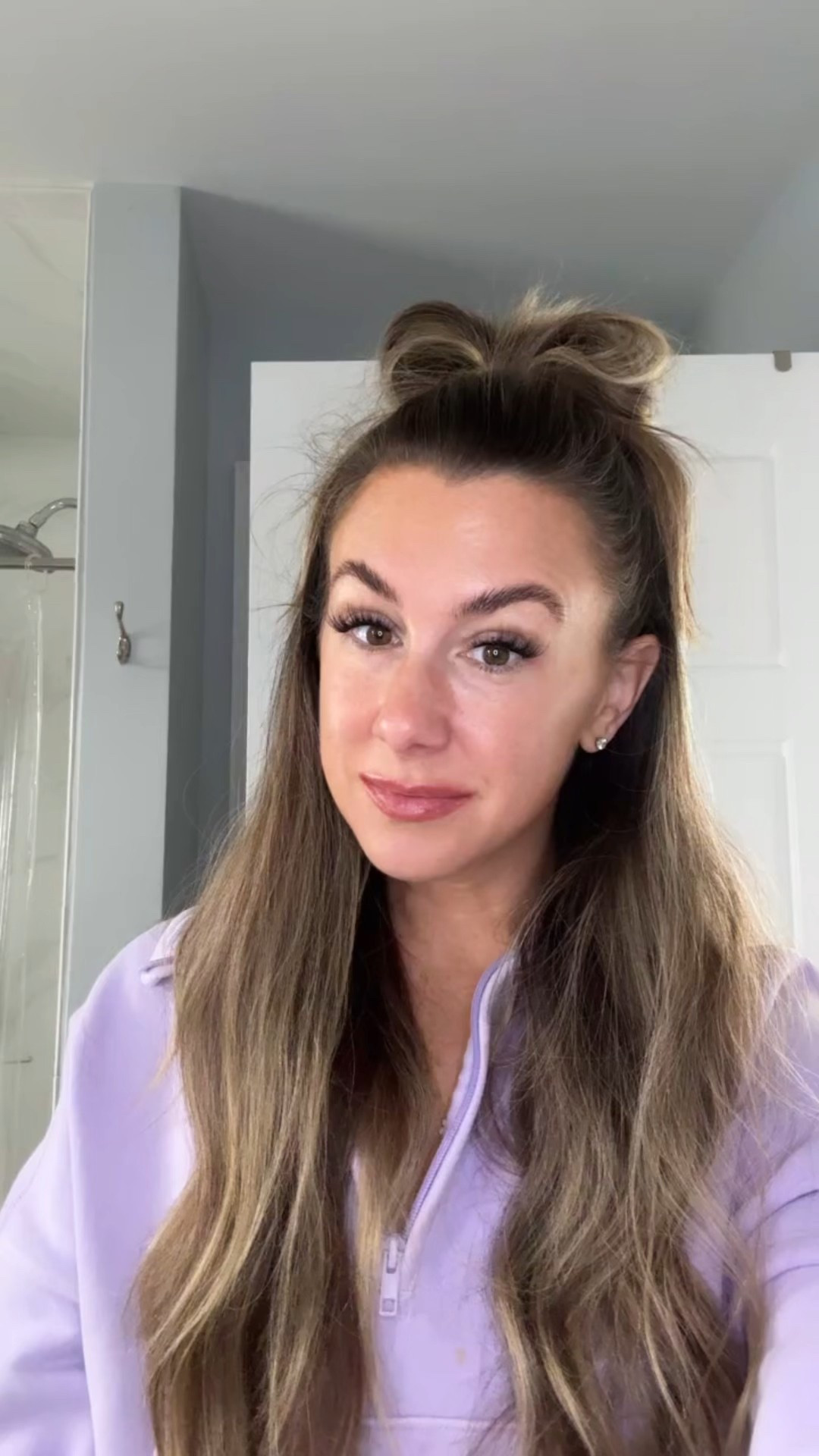 Updated lazy girl glam routine
Skincare + these products equal a fresh faced glowy look. Lashes every 7-10 days for that “i woke up like this” life ! 