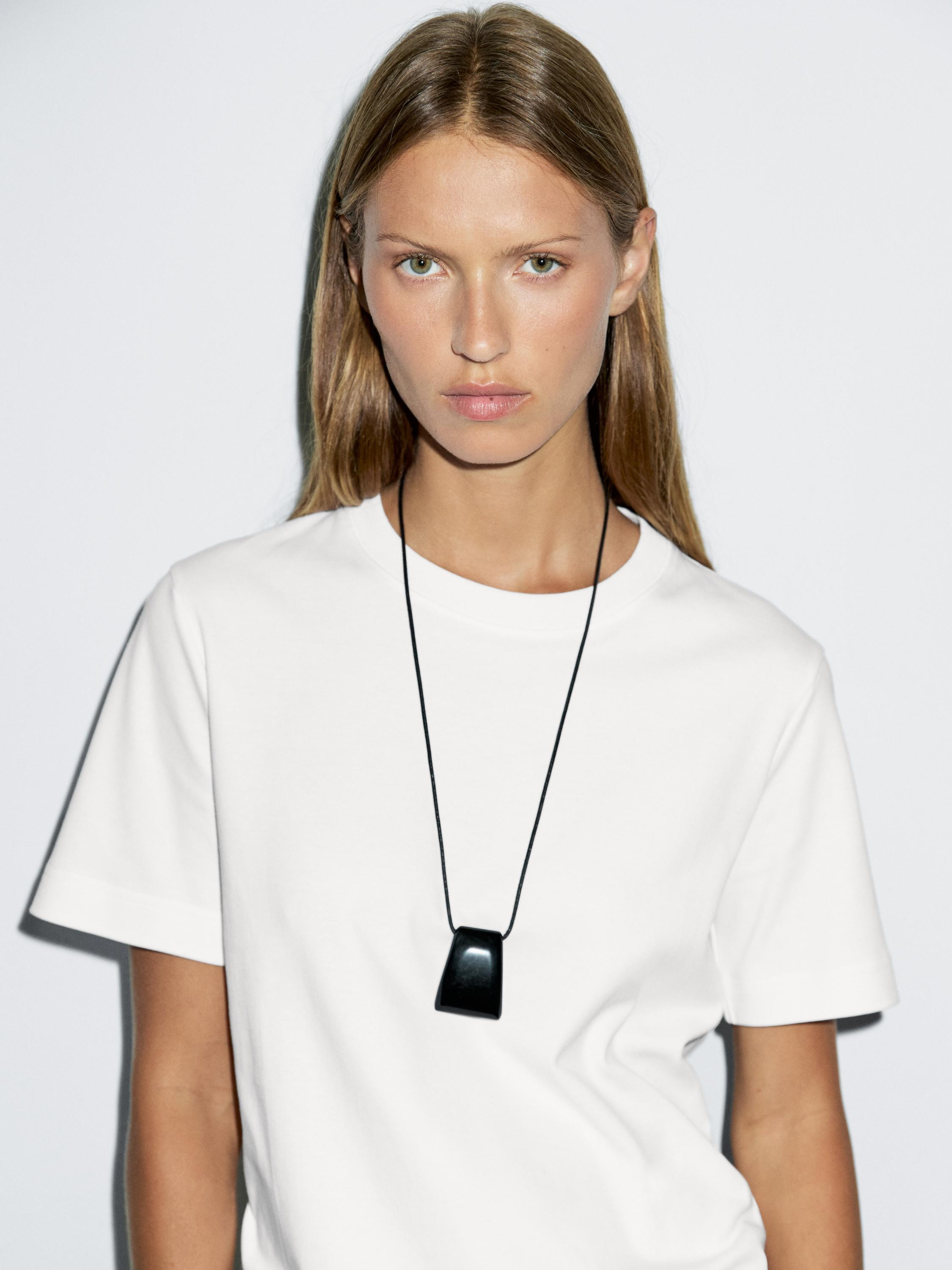 100% cotton interlock crew neck T-shirt · Anthracite Grey, Cream, Black · Circular | Massimo Du... | Massimo Dutti UK