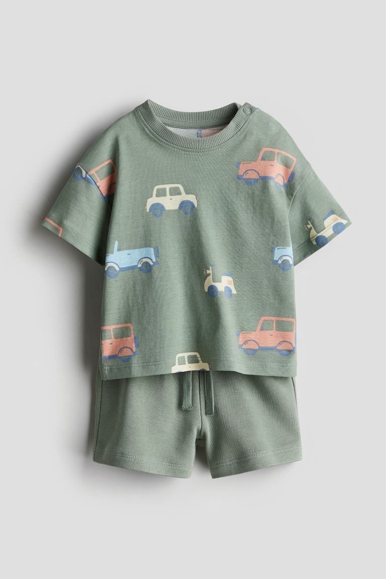 2-piece Shirt and Shorts Set - Khaki green/vehicles - Kids | H&M US | H&M (US + CA)