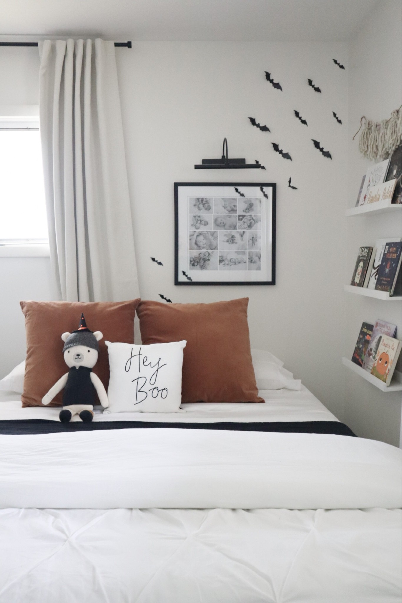 Kids bedroom decor, kids bedroom design, kids bedroom for Halloween. Halloween decor, picture light, bedding for kids  

#LTKhome #LTKHalloween #LTKkids