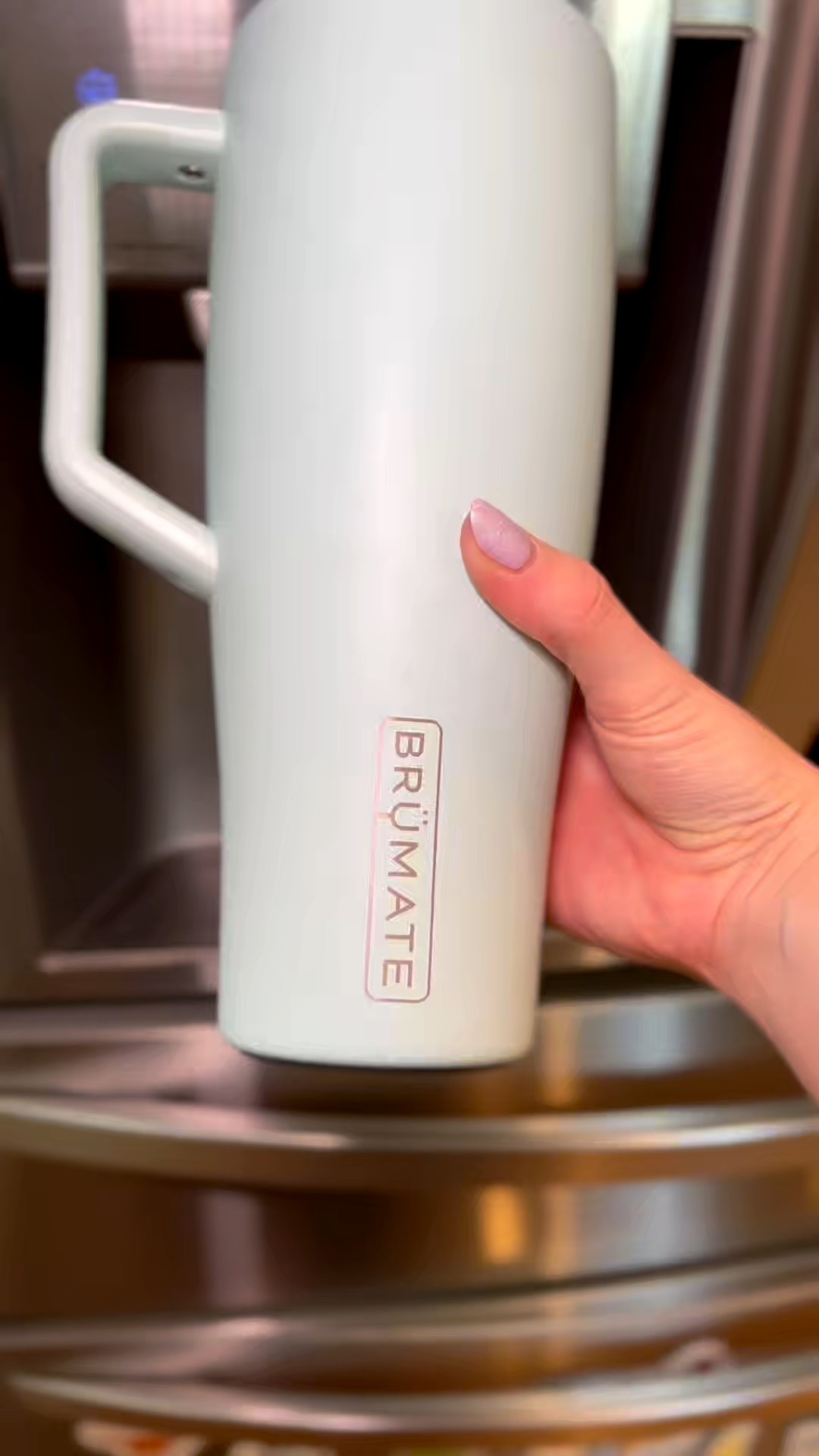 This is truly spill proof! A must if you have little kids 

#LTKFamily #LTKKids #LTKFindsUnder50