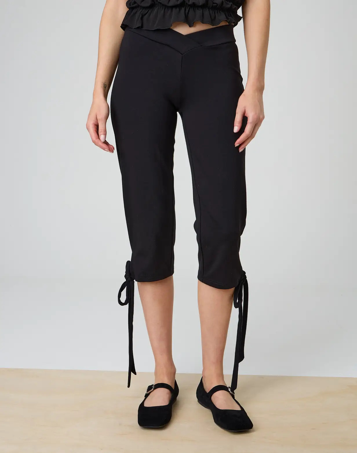 V Front Capri Tie Pant | Glassons (Australia)