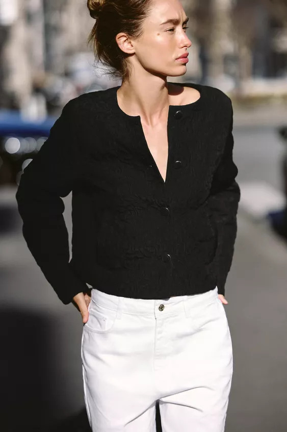 Round neck long sleeve jacket. Front welt pockets. Front button closure. | Zara US