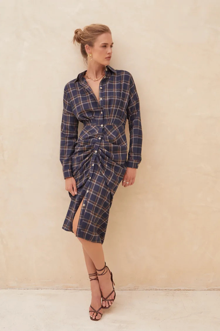 Seasonal Spirit Navy Blue Plaid Ruched Long Sleeve Midi Dress | Lulus (US)