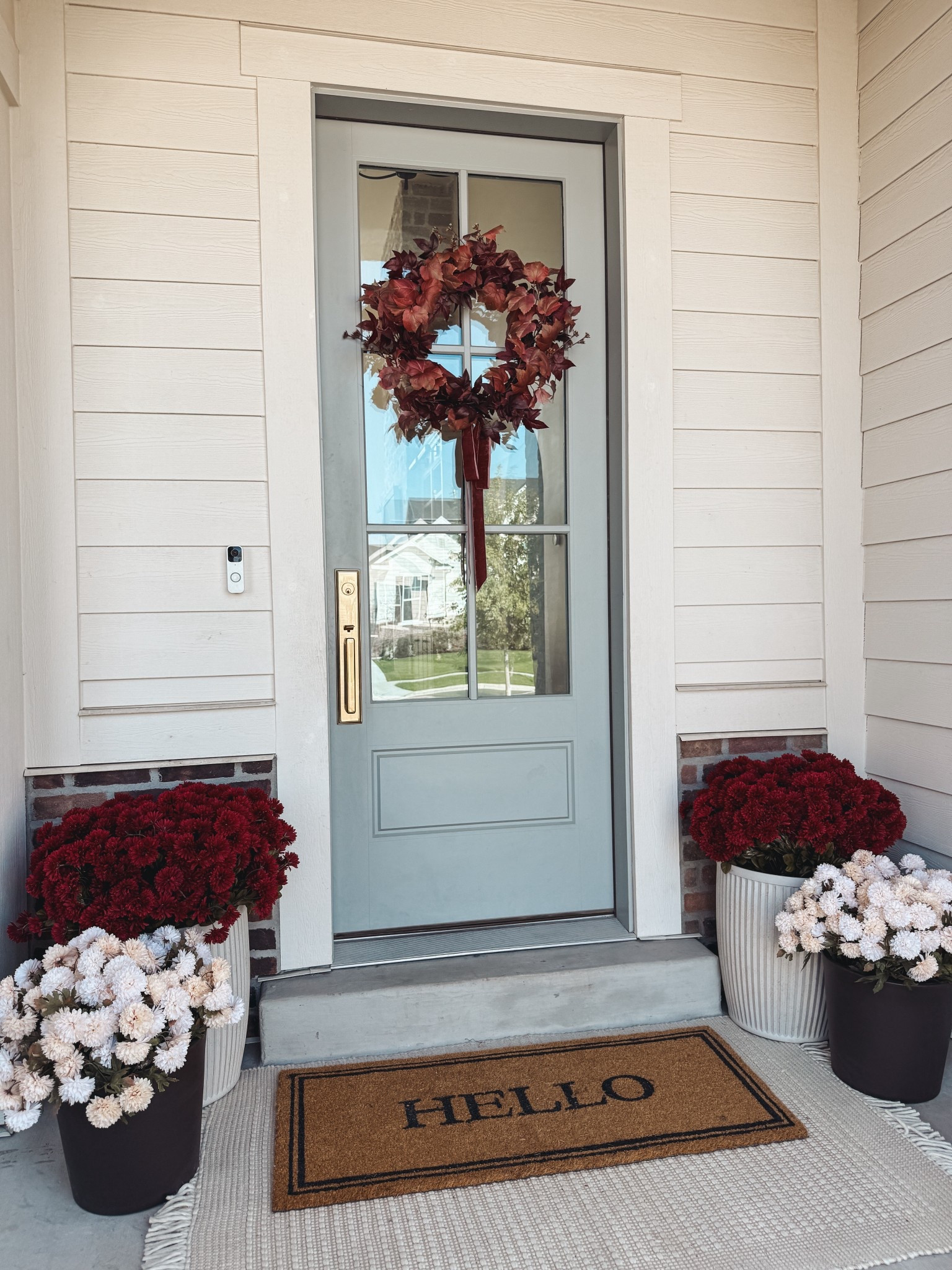 Fall Porch 🍁🍂🎃

#LTKSeasonal #LTKHome #LTKSaleAlert