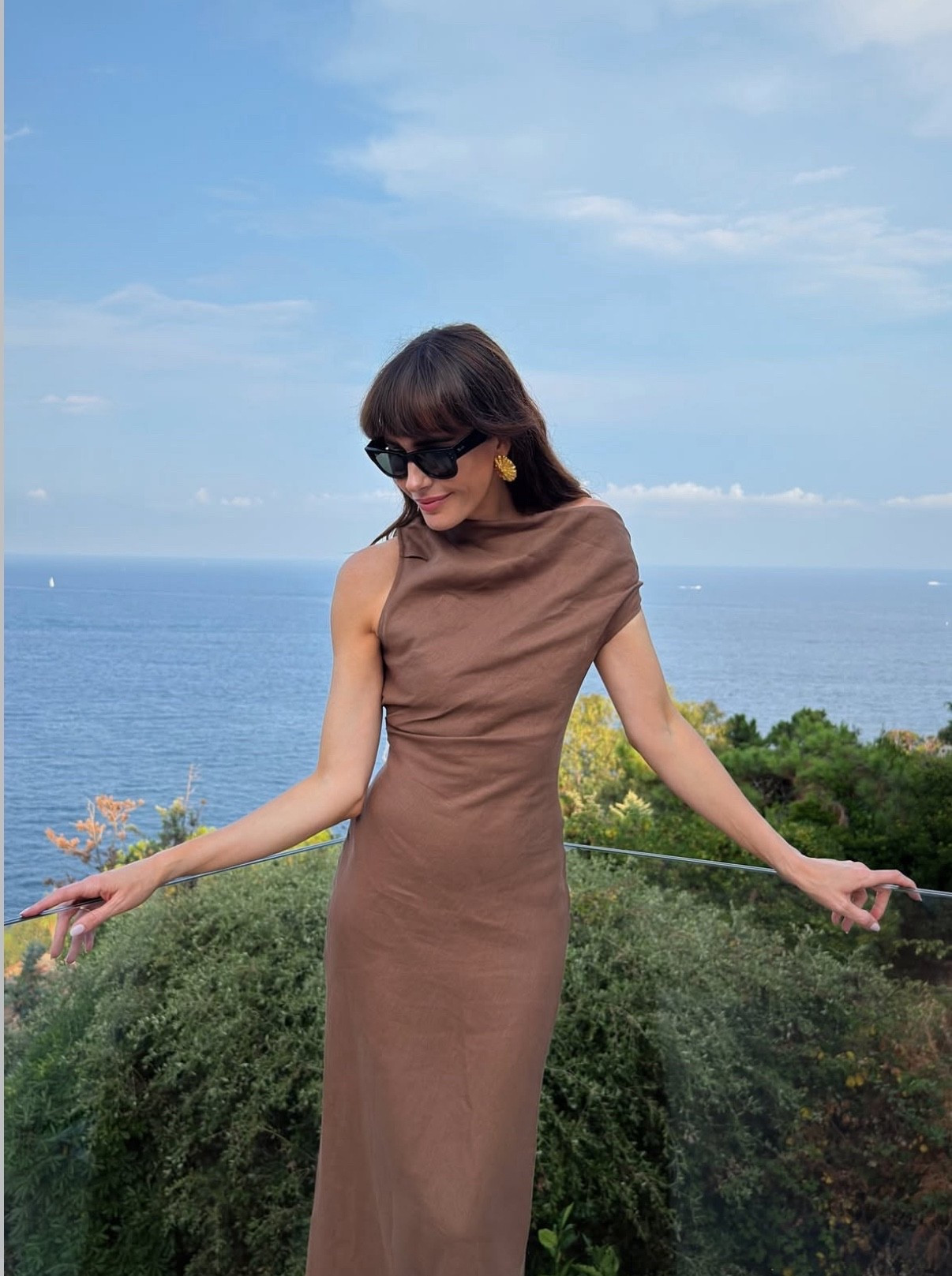 Brown is timeless. It never goes out of style and transcends all seasons. Shop my dress.

#LTKautumn #LTKdatenight #LTKstyletip