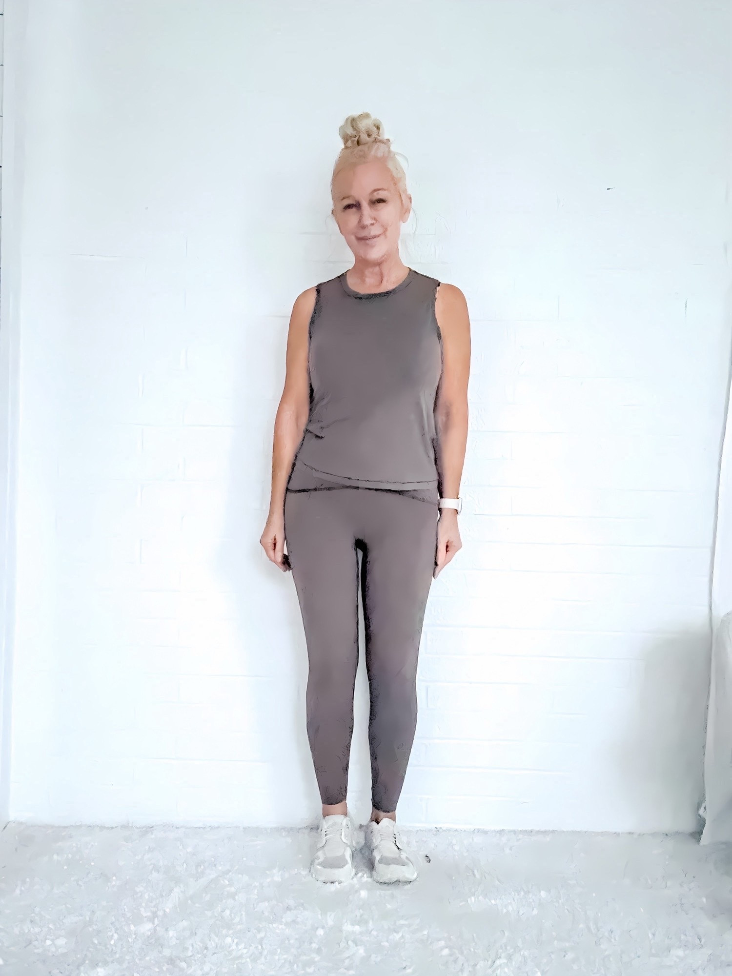 🪞I want to be very clear and transparent.

🙄I am NOT on any form of medically assisted weight loss.
💉I have NEVER been on a GLP-1.

💌 Over a year ago, I shared *privately* with our group that during an extremely stressful period in my law career, I briefly used a very low dose of medically assisted weight loss (NOT GLP-1) to help break through a period of stress-induced weight gain. It lasted six weeks—and I have not used it in over 16 months. 

🌿What you’re seeing now is NOT the result of medication.

It is the result of:
✨ supporting my blood sugar
✨ supporting my hormones
✨ calming my nervous system
✨ choosing gentle, sustainable wellness

💁🏼‍♀️I want to be clear about one more thing:
🙌🏼I am 100% SUPPORTIVE of medically assisted weight loss. It has helped many women and solved real health issues for many people.  If you are on a medically assisted weight loss, I am cheering you on and here to support you!

🍃I simply discovered that I didn’t need it—because I learned how to support my body in a way that works long-term, without pharmaceuticals. 💊💉

🚫No deprivation.
🚫No punishment.
✅Just giving my body what it needs.

🤍 This is the approach I share here:
📉10 Pounds Down in December
🌿Naturally
🫣… and a photo of no-makeup me post-workout with a messy bun. 

🥳Cheering us ALL on in 2026,
Valarie

#WeightLossOver40 #WomenOver40
#menopausebelly  
#MidlifeWomen #WellnessOver40 

#LTKselfcare #LTKOver40 #LTKfitnessgoals