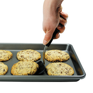 OXO® Good Grips® Cookie Spatula Black | The Container Store