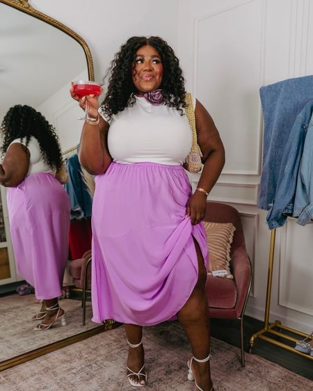 It’s giving Carrie Bradshaw✨ Seriously this look is iconic. That purple, I mean come on! I’m obsessed 🤍

Wearing XXL

plus size fashion, spring dresses, wedding guest dress, graduation dress, summer outfit inspo, style guide, plus size fashion, sale alert

#LTKFindsUnder50 #LTKFindsUnder100 #LTKPlusSize