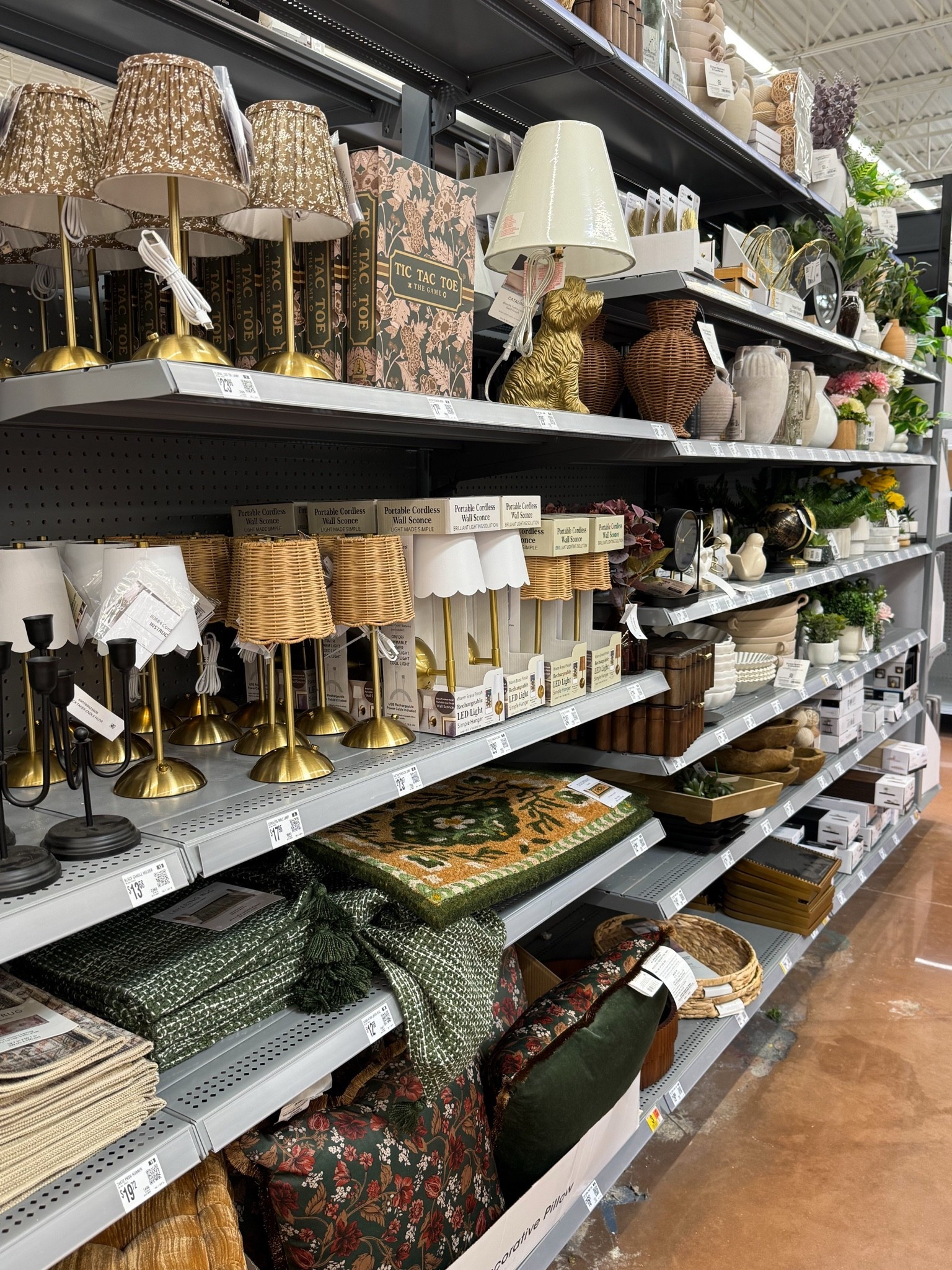 @Walmart fall finds! 


Home decor, fall decor, fall finds, Walmart finds, Walmart home, lamps, lamp, vintage lamp, welcome mat, anthro

#LTKHome #LTKSeasonal