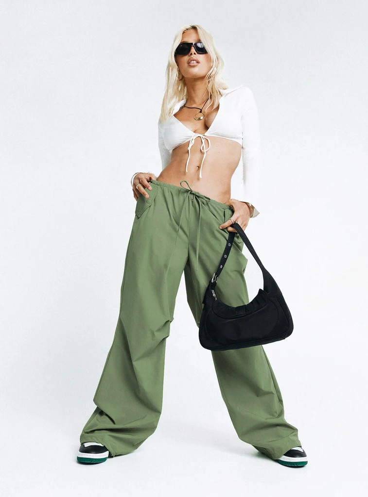 Snow Parachute Pants Green | Princess Polly US