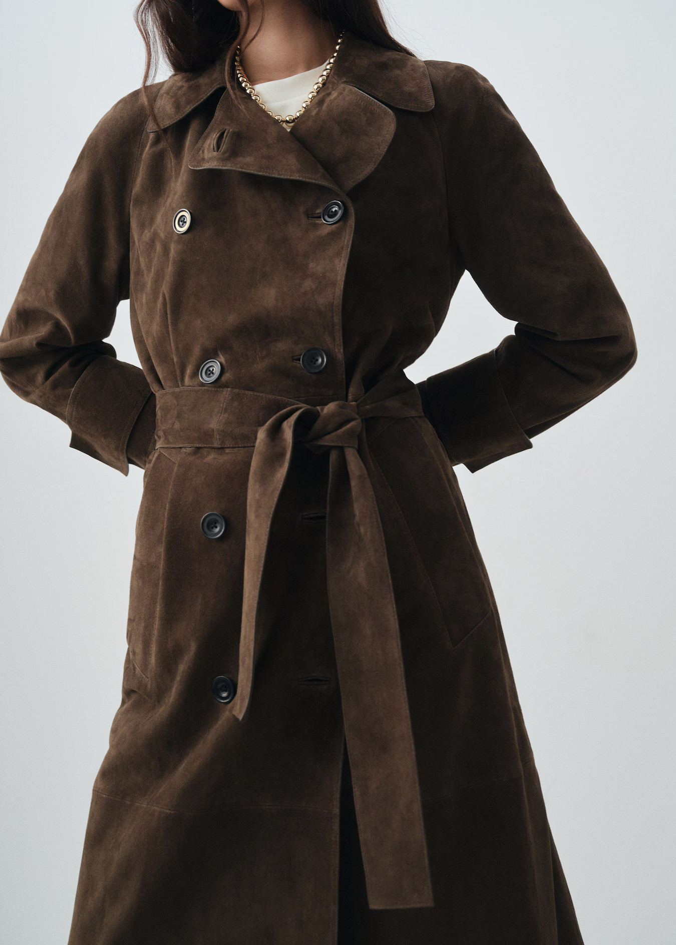 100% suede double-breasted trench coat - Women | MANGO (UK)
