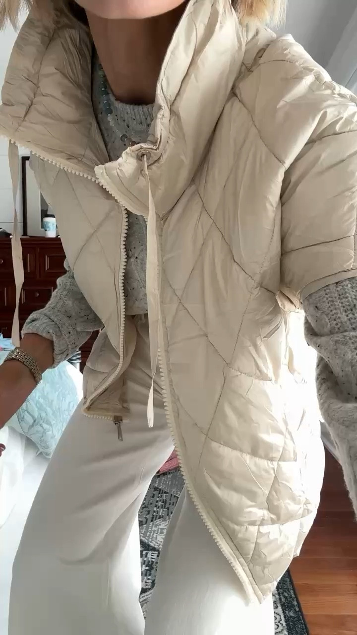 Loving this winter white look! My sweater is target and sold out so I’m linking some other great neutral options! Wearing XS/25



Loverly grey, winter white, jeans, workwear, sweater 

#LTKSeasonal #LTKStyleTip