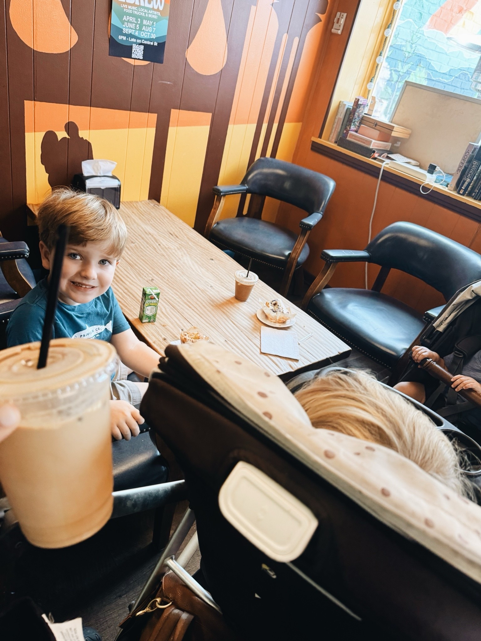 Had the best morning with a sweet friend from church going to the library 📚 and our favorite little coffee ☕️ shop and exploring around town!! 🌳 We are thankful for days like today!! 🌼
