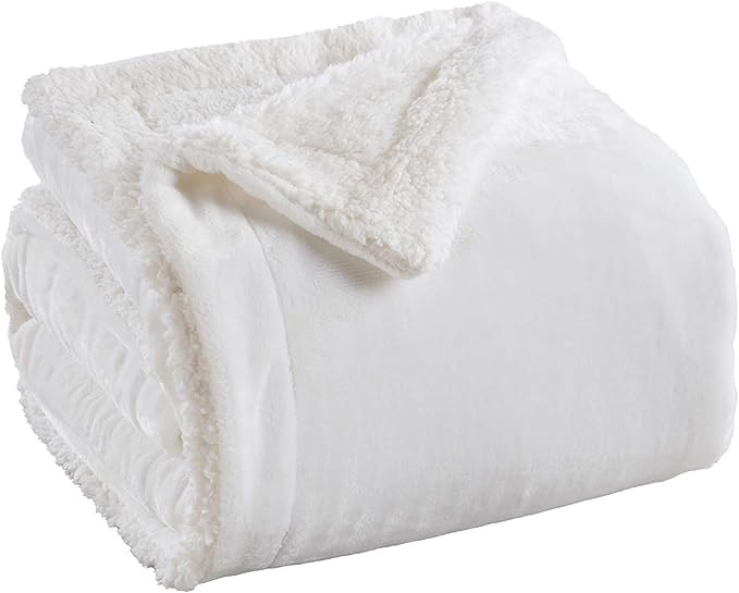 Great Bay Home Premium Reversible Two-in-One Sherpa and Fleece Velvet Plush Blanket. Fuzzy, Cozy,... | Amazon (US)