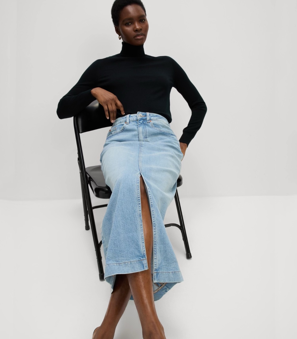 THE softest pale blue denim midi skirt I’ve known!! You need this!😜🩵

#LTKstyletip #LTKspring #LTKsummer