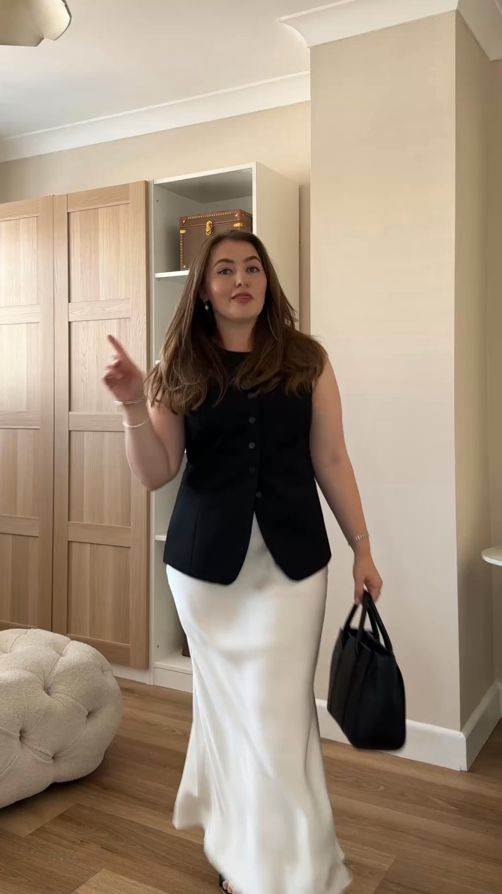 How I look tall as a petite girl

#LTKsummer #LTKpetite