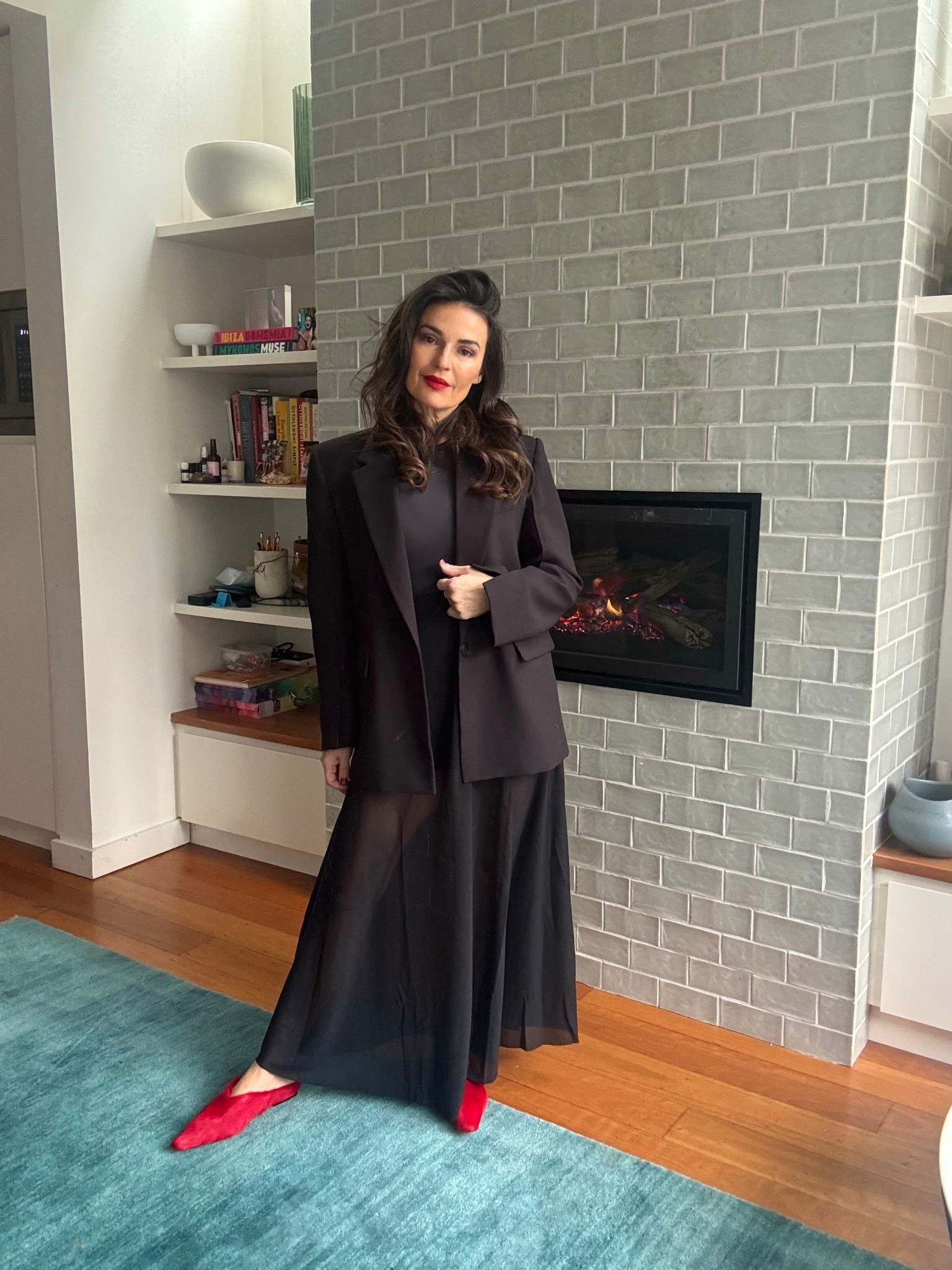 Wearing a 10 in skirt - medium in bodysuit 
Size in blazer 
Shoes are true to size 

#LTKwinter #LTKaustralia