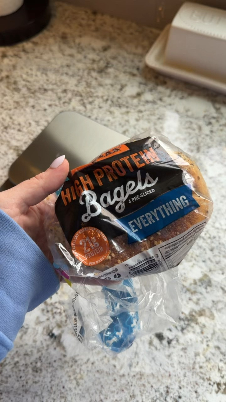 My favorite protein bagels! 🥯 21gs of protein in each one. I also linked my food scale if you’re interested.

#LTKfoodie #LTKfitnessgoals #LTKActive