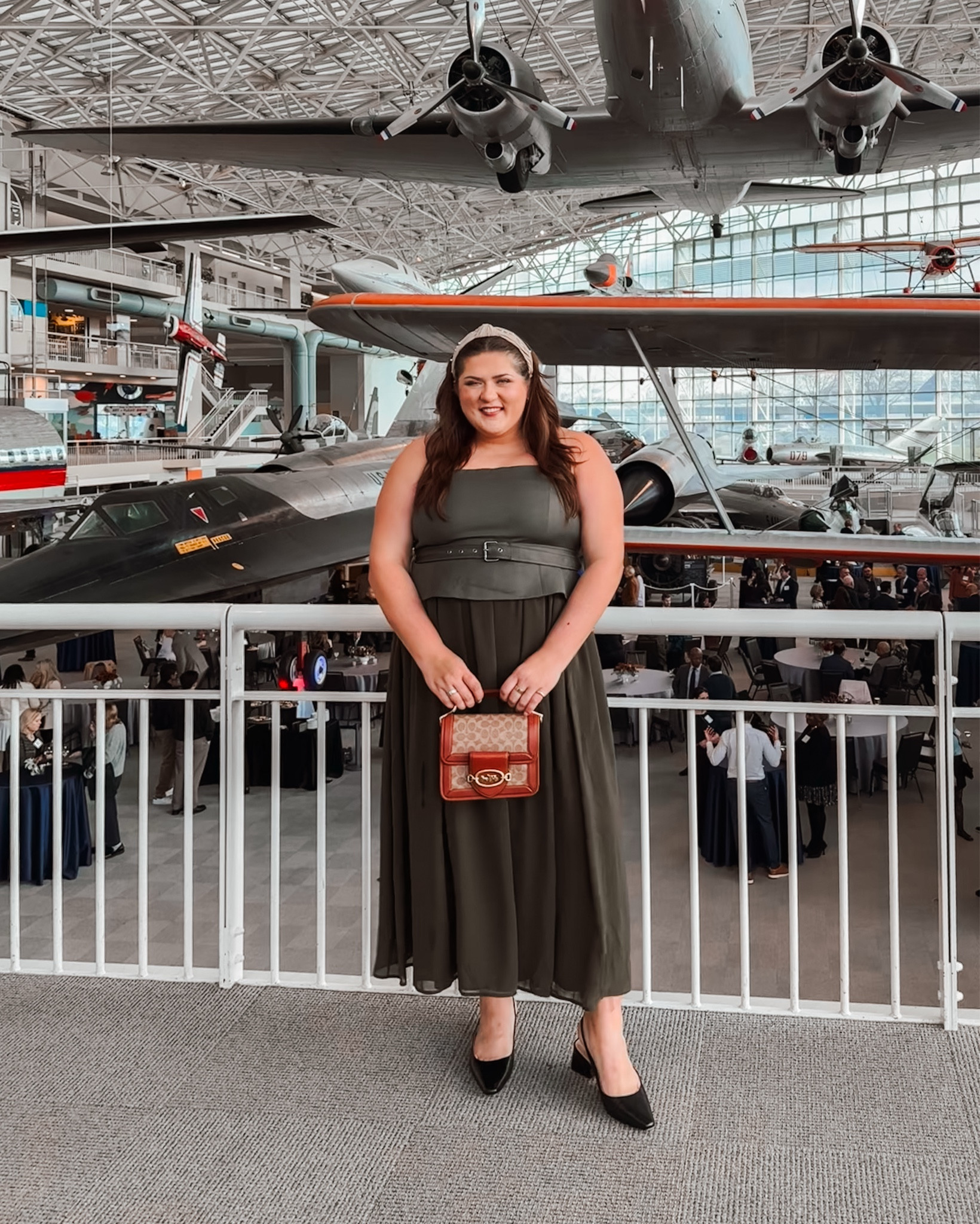 Stepping into this dress felt like stepping into luxury. The way it moves, the way it cinches at the waist—it’s effortlessly elegant while still being comfortable enough to wear all night. I lost count of how many compliments I got! If you’re looking for the perfect dress for a special occasion, this is the one. Shop the full look here!

#LTKCurves #PlusSizeStyle #EveningGlam

#LTKPlusSize #LTKWorkwear