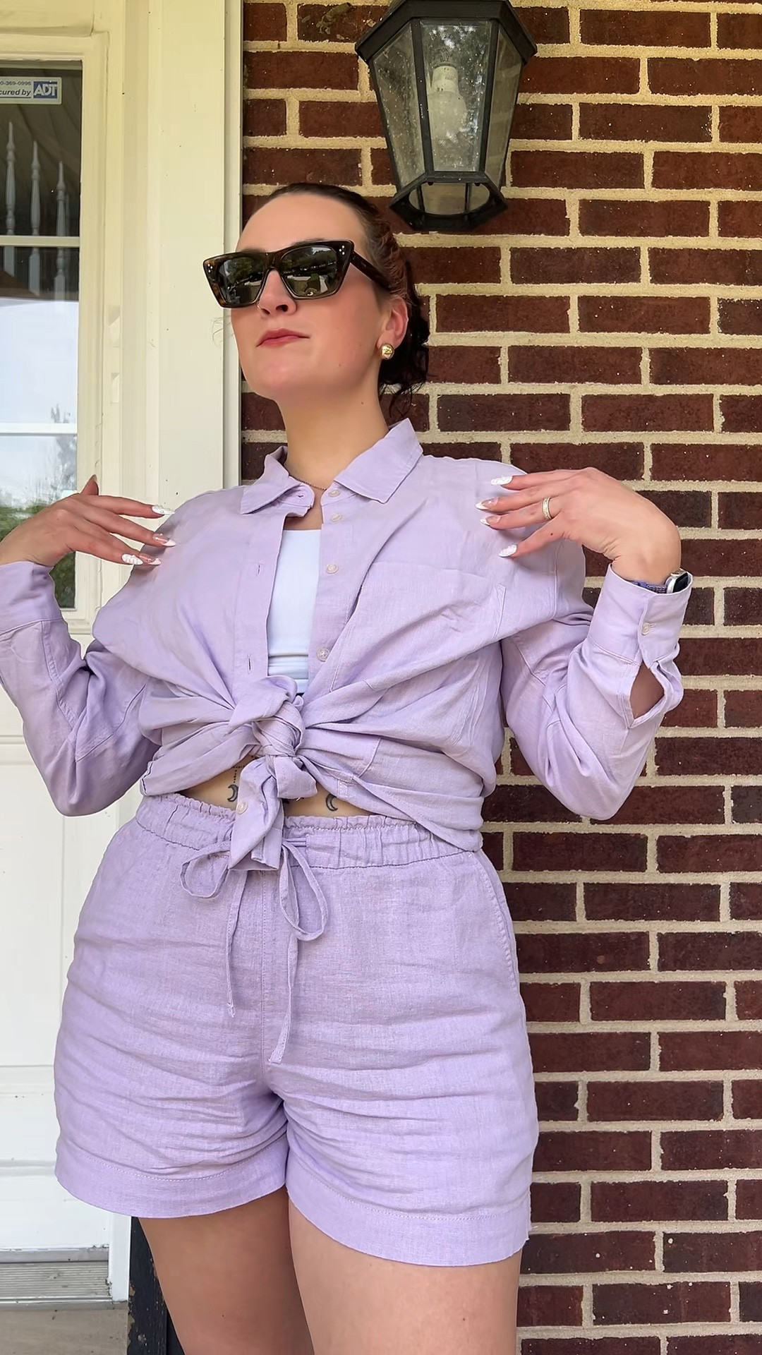 New set of nails in butter yellow and it has pearls.. say less 💅🏻
#butteryellow #butteryellownails #pearlnails 

#LTKBeauty #LTKStyleTip #LTKU