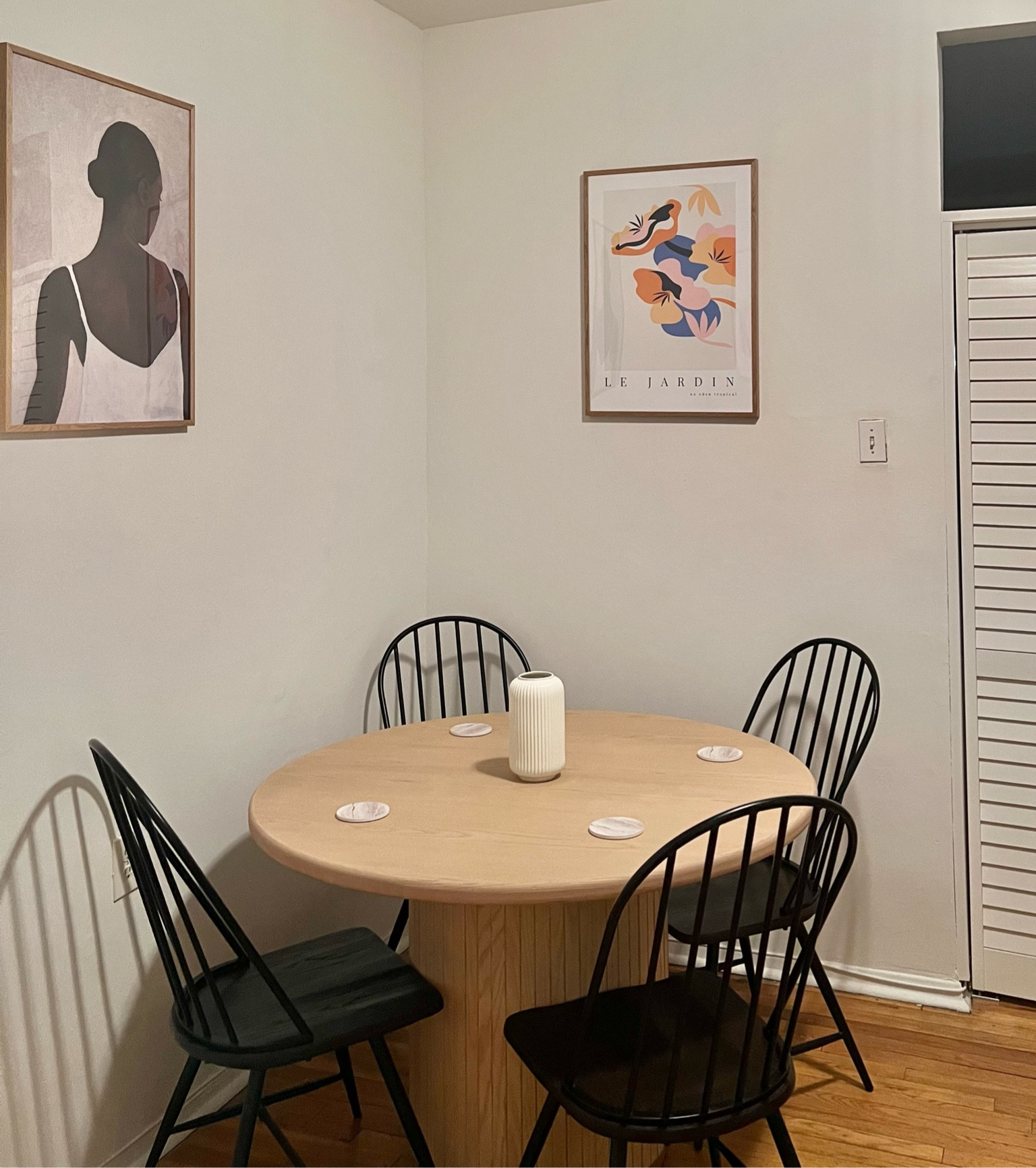 Dining table, dining chairs, round dining table, vase, home decor, home furniture 

#LTKFind #LTKsalealert #LTKhome