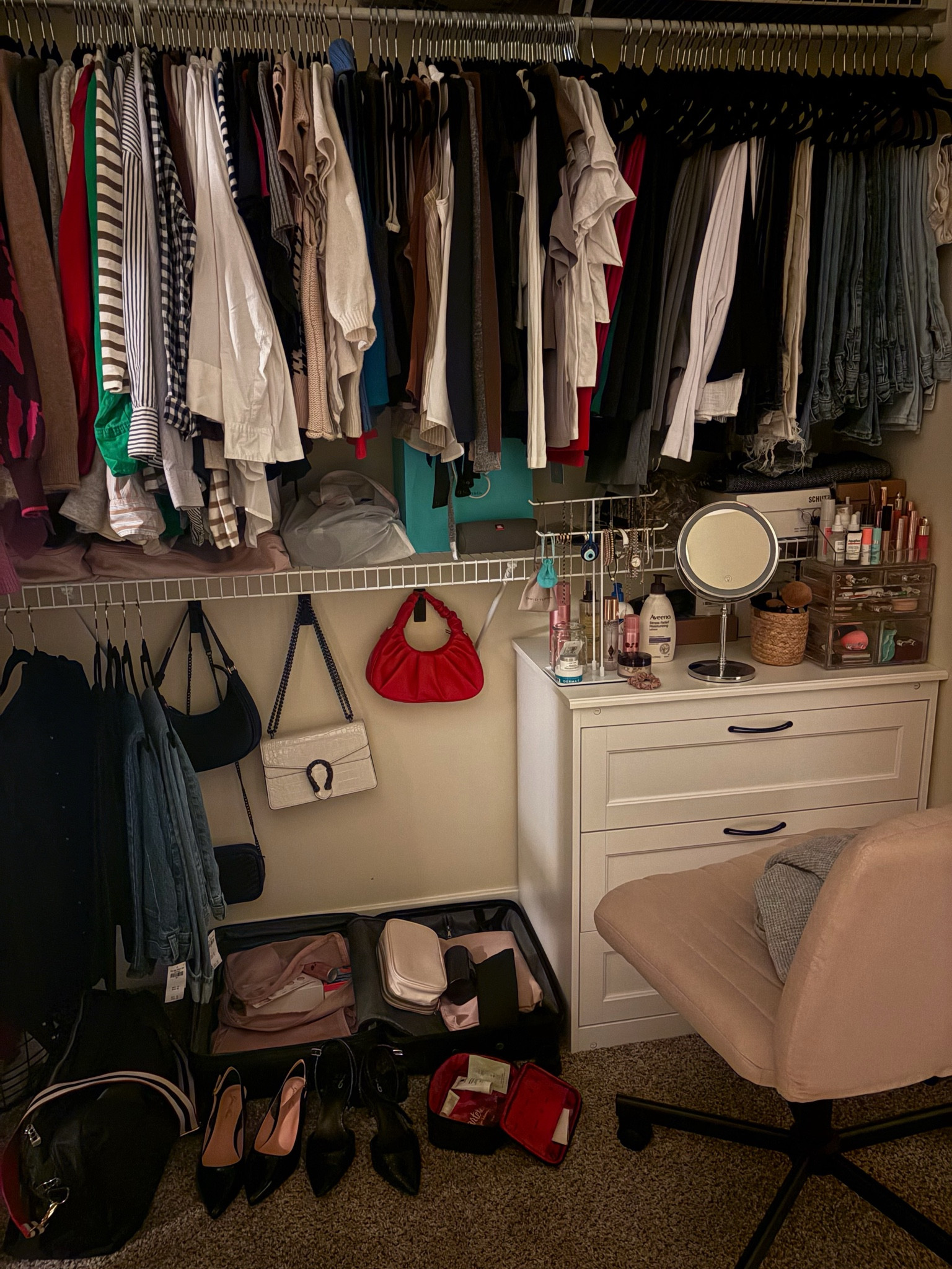 Packing for a wedding / Thanksgiving this evening and had to stop & take a moment to appreciate how at home I feel in DC already / how lucky I am to be able to work & afford an apartment that allows me to be a diva with a big closet (aka my favorite place in the world as of late) 💃🏻 Finally finished up moving & set up my last piece of furniture (this chair^) so, Happy Holiday’s everyone!!!!🍾 

xoxo, Kaya 

#LTKFindsUnder100 #LTKFindsUnder50 #LTKHome