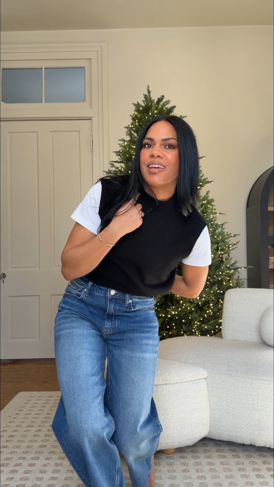 If you haven’t tried Quince yet they offer natural materials like cotton, wool, silk, and cashmere without having to pay and arm and a leg! Quince pieces I’m loving for the winter are this cashmere vest, barrel jeans (I sized up in these for room around my hips) scarf coat, long puffer, cropped puffer, fitted ribbed mock neck and cashmere tee sweater! @onequince #QuincePartner
