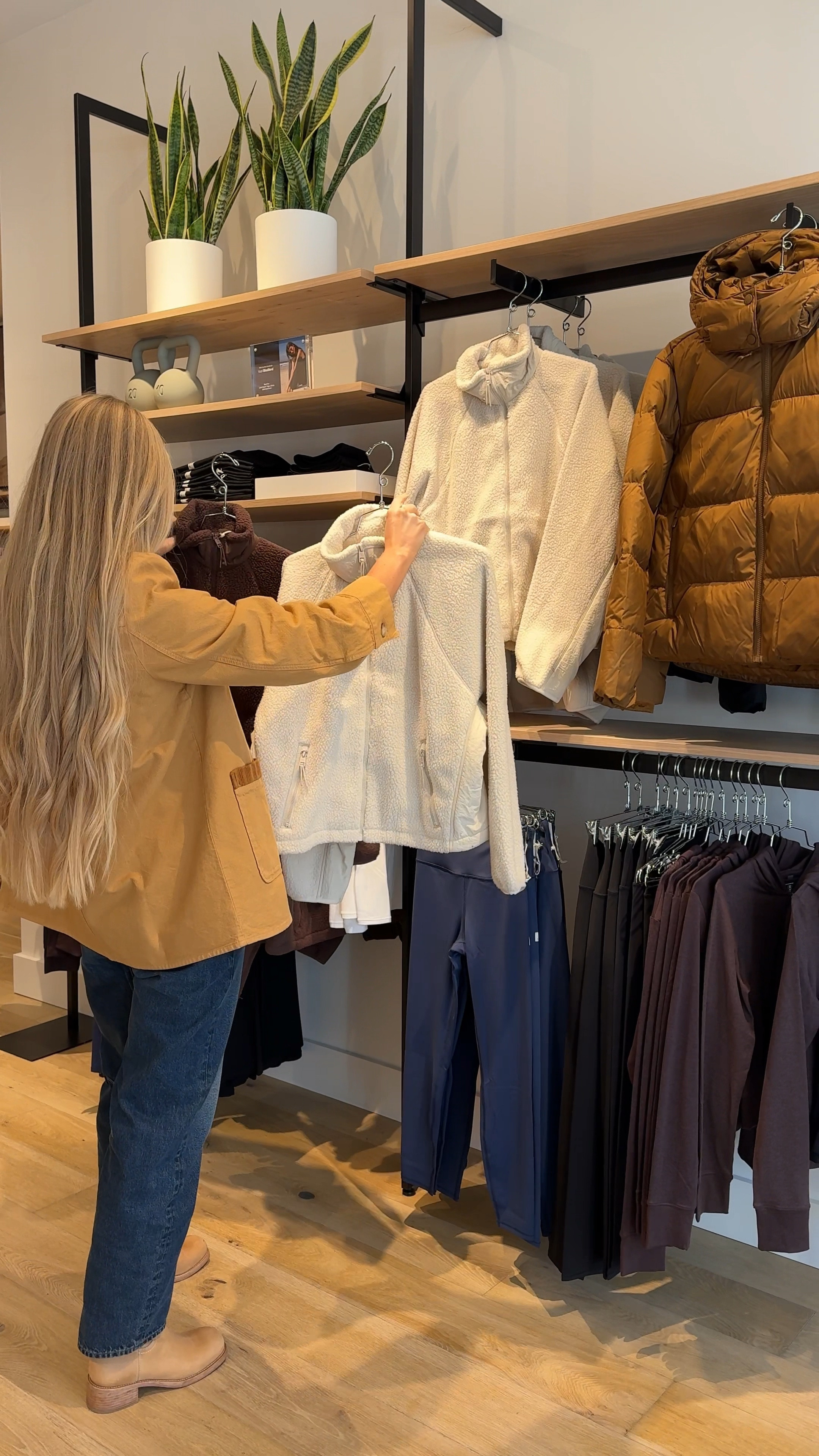 This  Alpine Jacket was one of my favorite things I tried on! @vuoriclothing #vuoripartner @shop.ltk #liketkit 