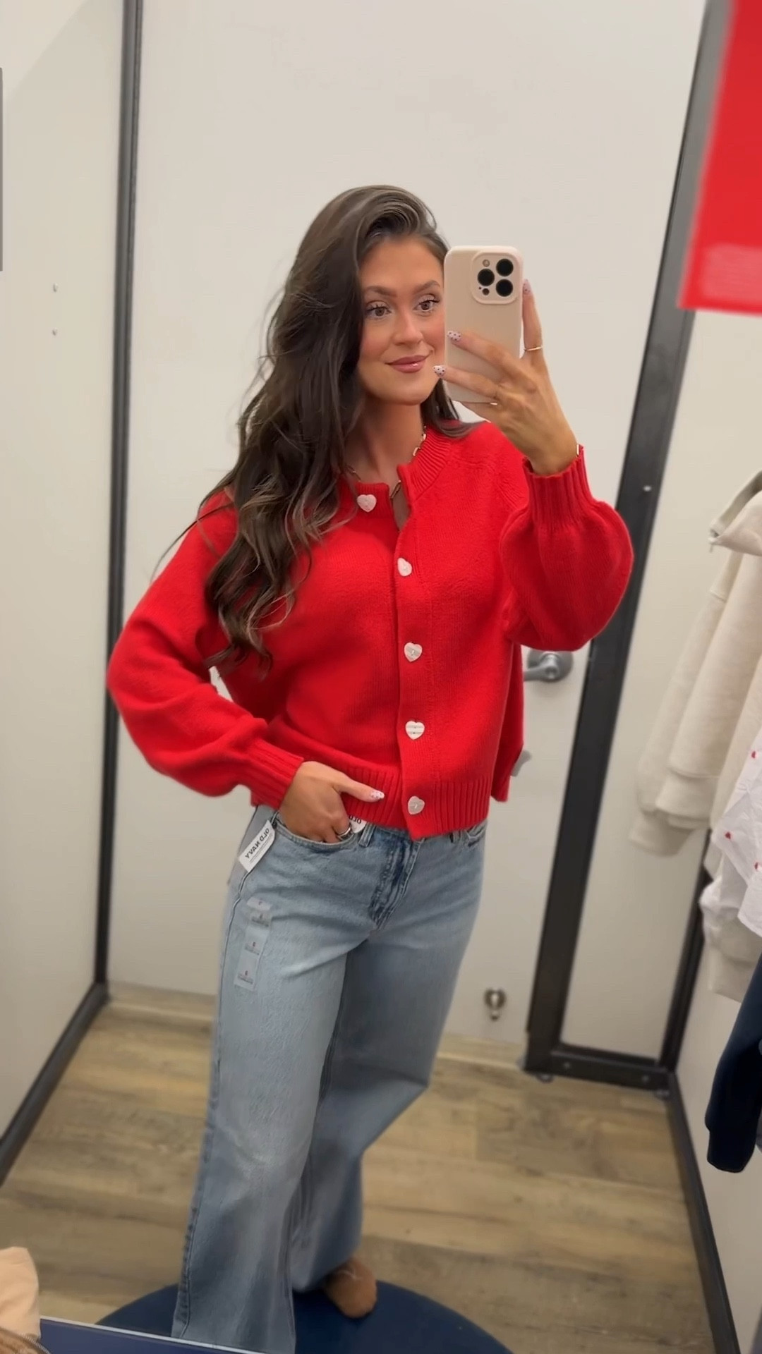 Old Navy Valentine’s Day outfits 💕 Sharing affordable Valentine’s Day outfit ideas including dresses, sweaters, and casual looks for date night, Galentine’s, or everyday wear. 

#LTKootd #LTKFindsUnder50 #LTKActive
