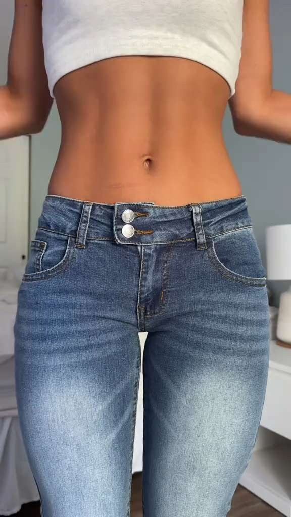 my favorite low-rise jeans!! 

 #LTKCyberWeek #LTKHoliday #LTKootd