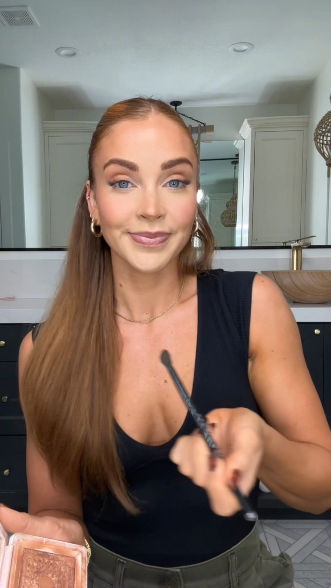 I love this makeup routine so much! 

Tinted sunscreen shade Sand
Powder Shade 1
Concealer Beech
Bronzer Radiant
Blush Euphoric
Highlighter Amber 
Brow Auburn
