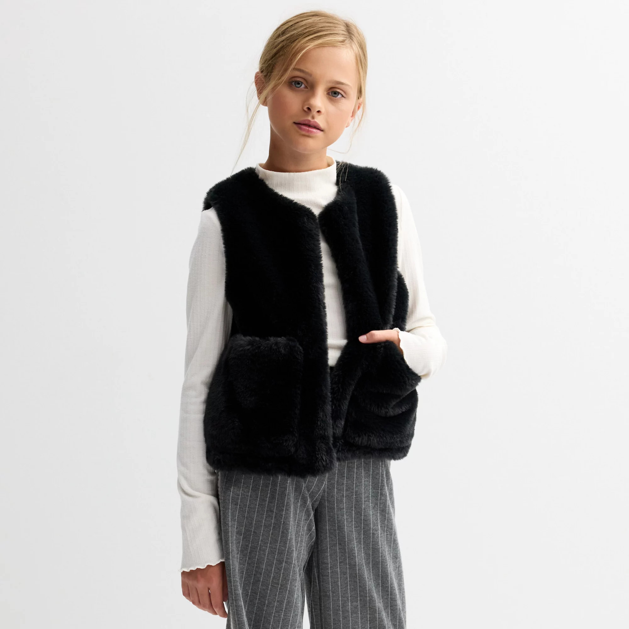 Girls 6-20 SO® Faux Fur Vest in Regular & Plus Size | Kohl's