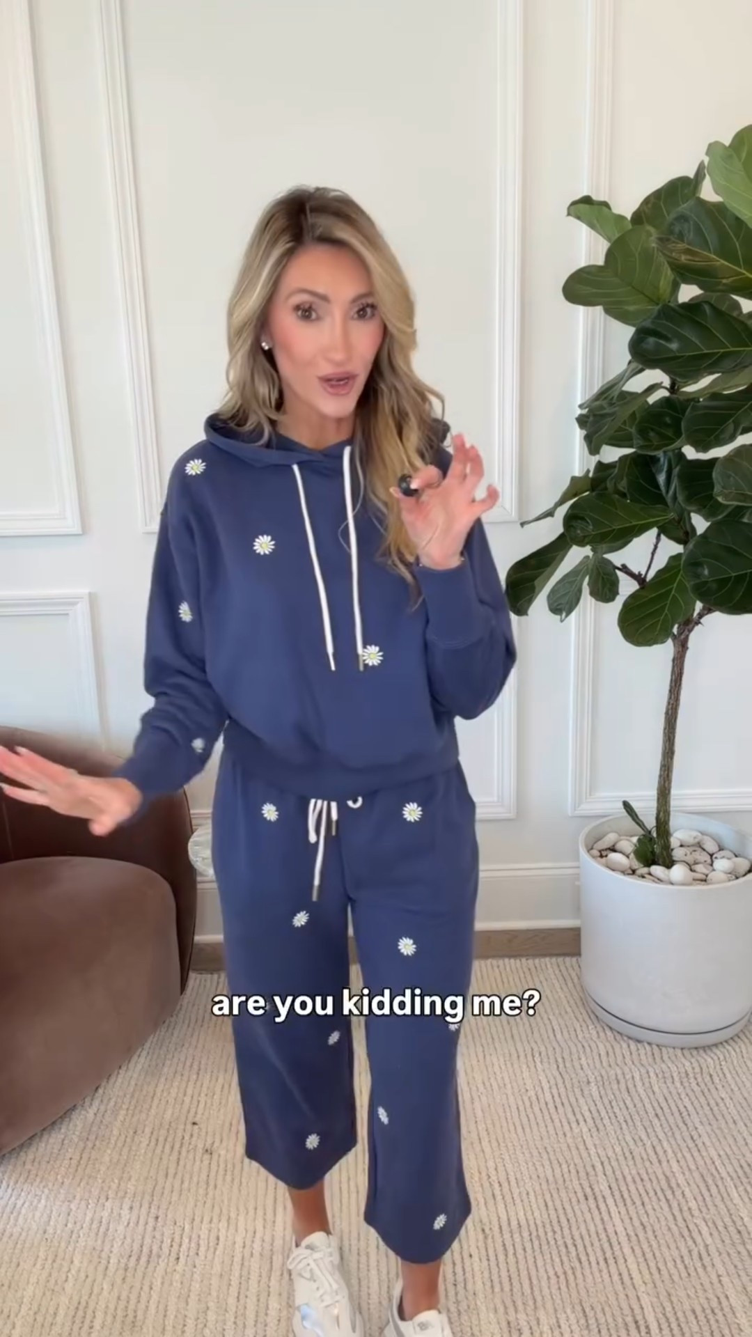 Comment NEW to shop✨ Walmart new arrivals that are 💯💯💯who else is excited for spring! 🌸

Mom style , Athlesiure, sweatpants, classy, preppy style, classy style, spring dress, summer dress, designer inspired