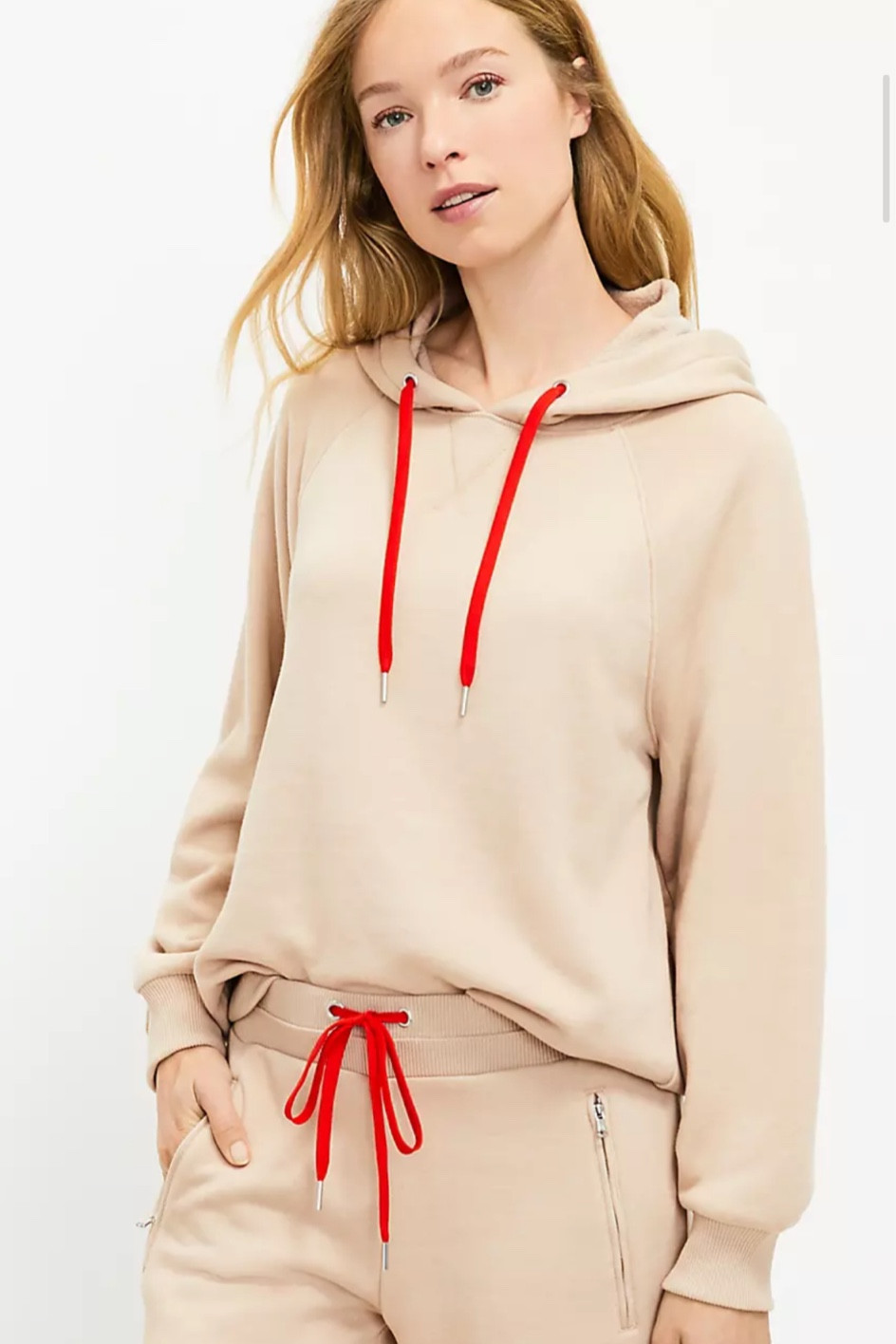 NEUTRAL LOUNGE SET. 🖤Use code WOW to get 50% off 

Lounge set, beige track suit, sweatshirt, joggers, neutral

#LTKFind #LTKcurves #LTKsalealert