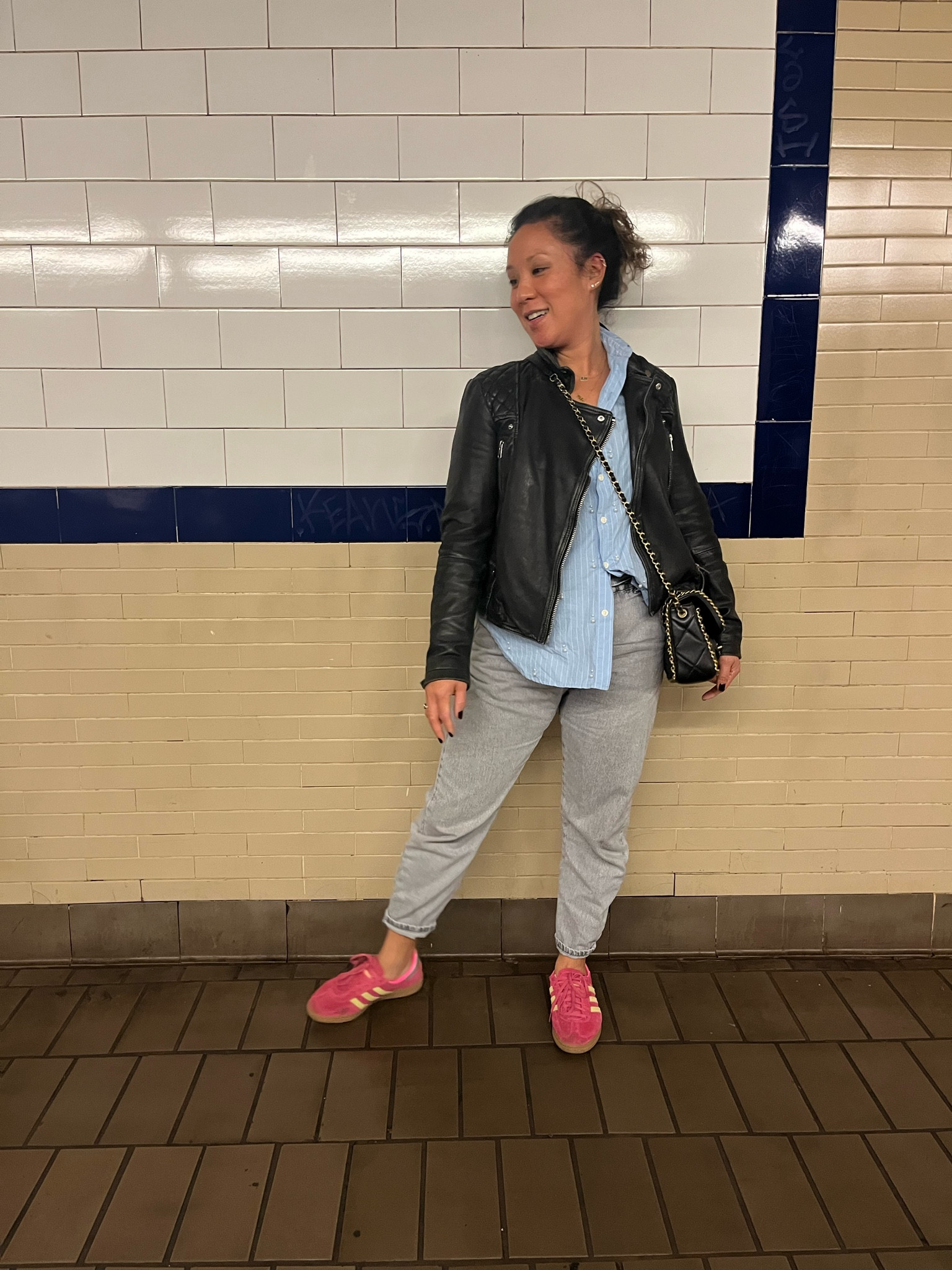 Fall style. City style. Dinner out. Mixing the high with the low. I’m wearing a zero in the jackef. Xxs in the shirt. Six in the shoes. Jeans are Zara sale from the summer. 

#LTKStyleTip #LTKSaleAlert #LTKShoeCrush