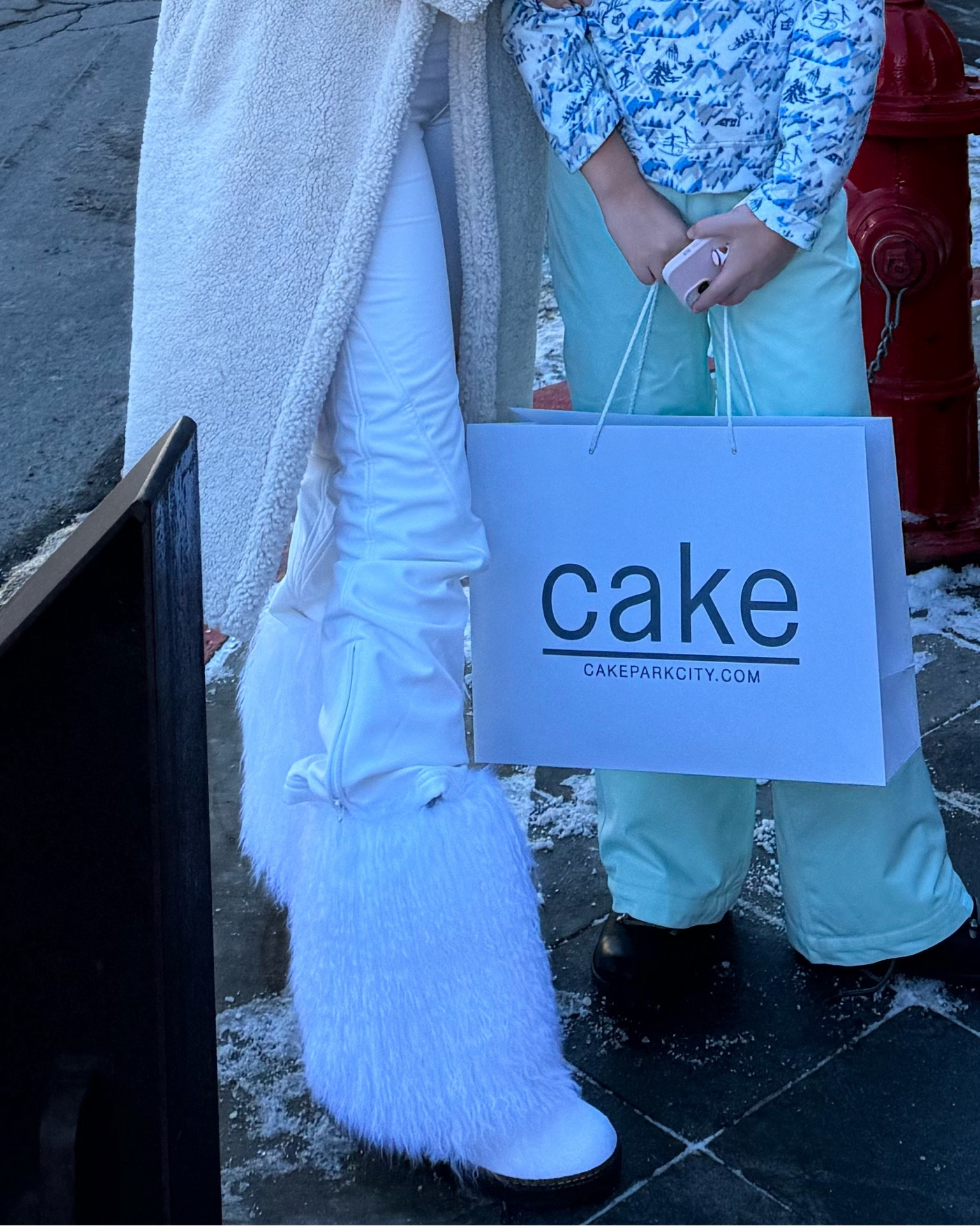 The boots everyone was stopping me for in Park City! 

My all-time favorite Winter boots!! 🎿

Follow |  @best-kept-secrets 

#ltk #ltkunder #liketkit #liketoknowit #ltkholidaygiftguide @liketoknow.it @ltk #ilikeit#LTKSeasonal

#LTKstyletip #LTKshoecrush #LTKSeasonal