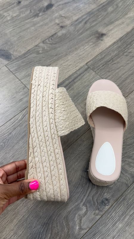 My favorite pair of platform wedges! I went with my normal size, comfortable to walk in and they do fit true to size.

Espadrilles, platform sandals, espadrille sandals, wedge sandals, summer sandals, summer platform shoes, comfortable sandals 

#LTKFindsUnder50 #LTKShoeCrush #LTKVideo