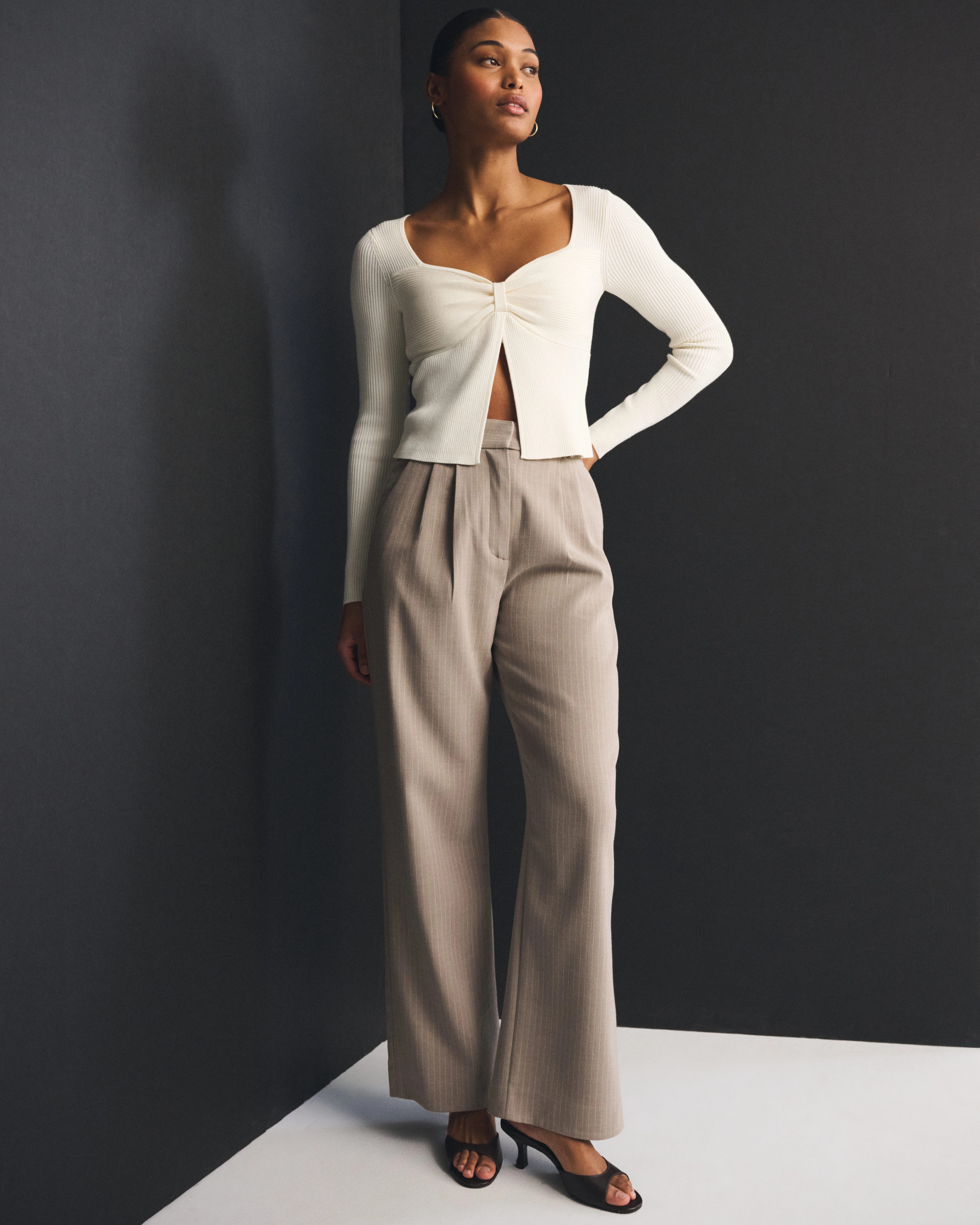 Curve Love A&F Sloane Tailored Wide Leg Pant | Abercrombie & Fitch (US)