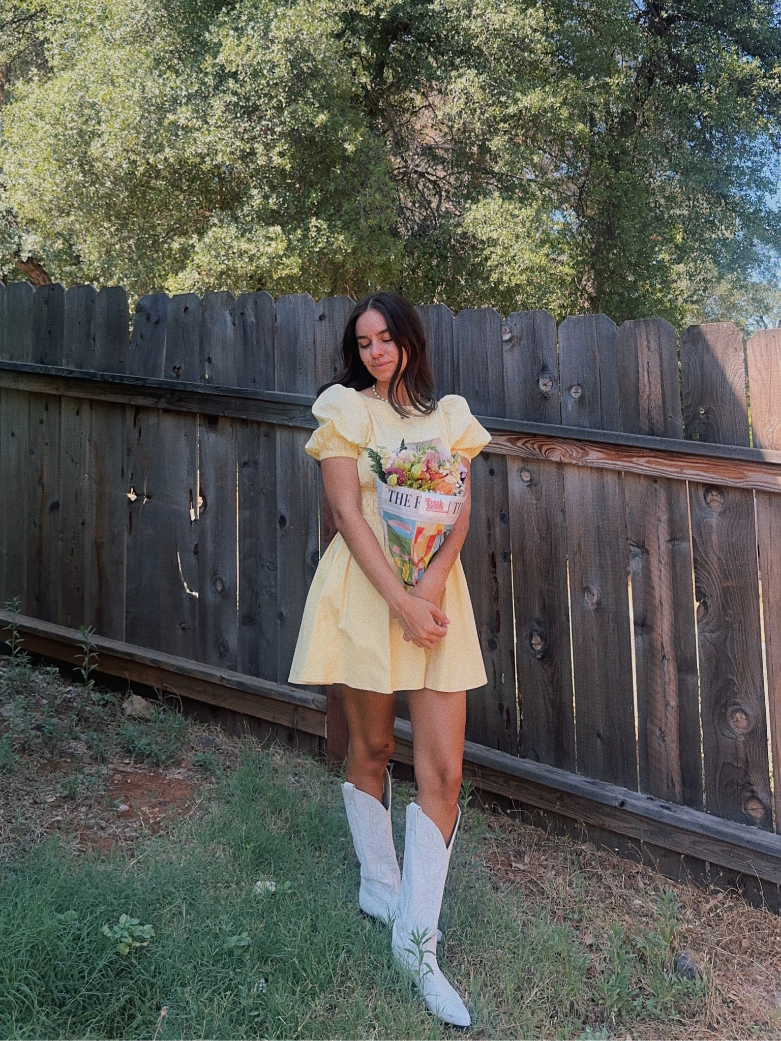 pretty yellow dress 💛