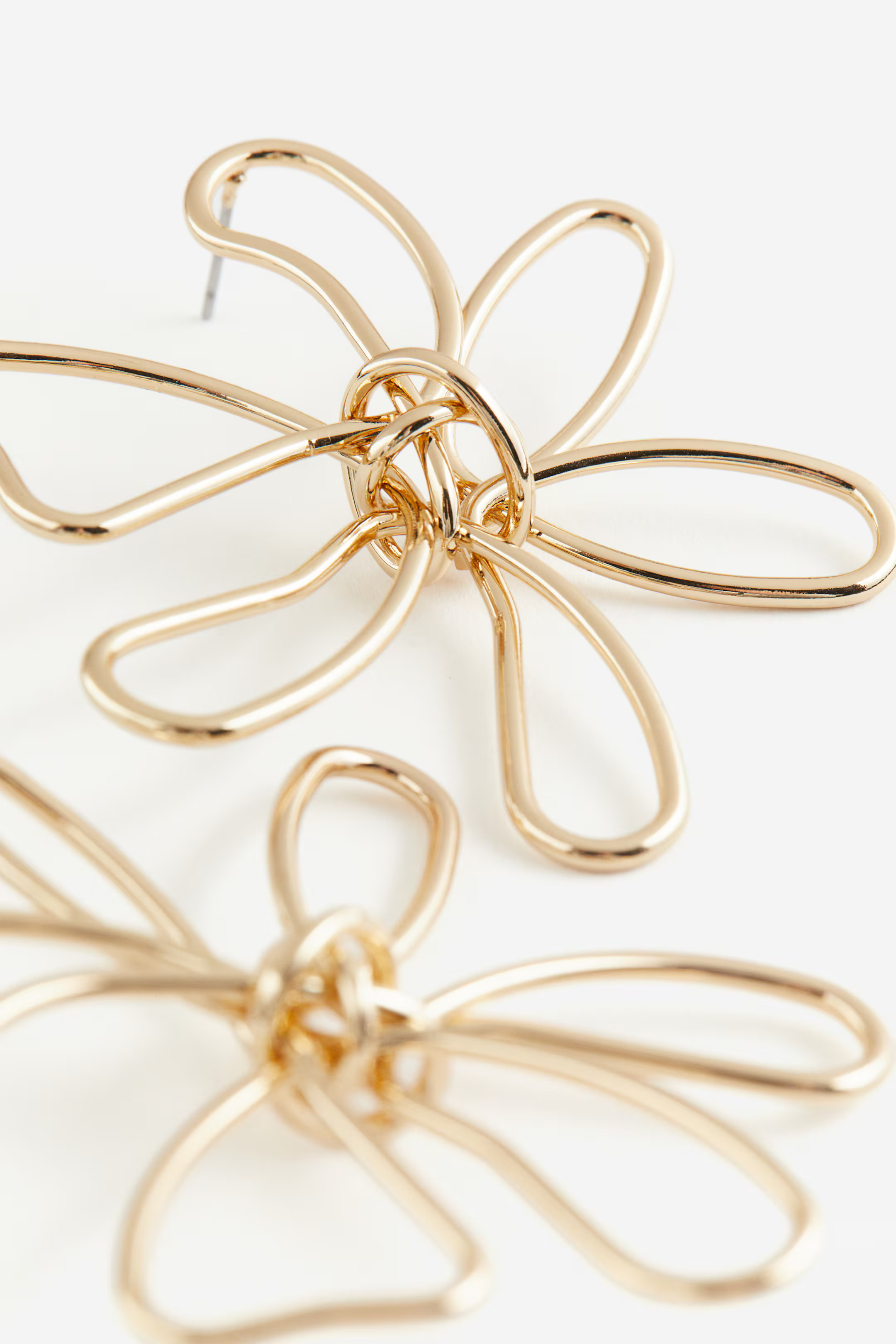 Flower-shaped Earrings | H&M (US + CA)