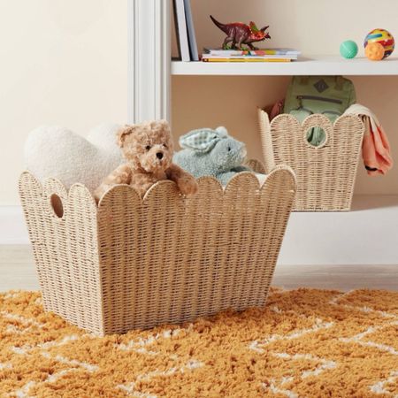 The cutest Woven Scallop Kids' Storage - Pillowfort. Comes in 2 sizes! 

#LTKxTarget