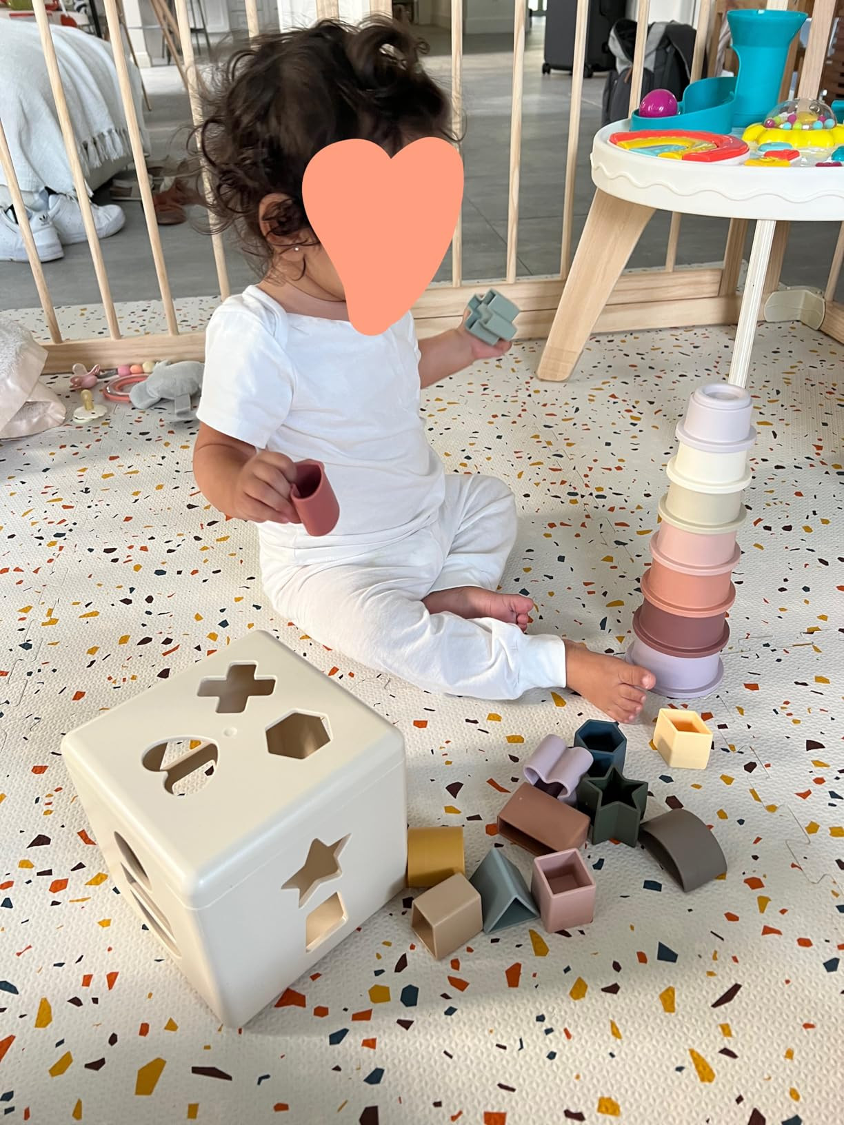 mushie Shape Sorting Box (Original) | Educational Learning Toy for Toddlers with 12 Shapes | Made... | Amazon (US)