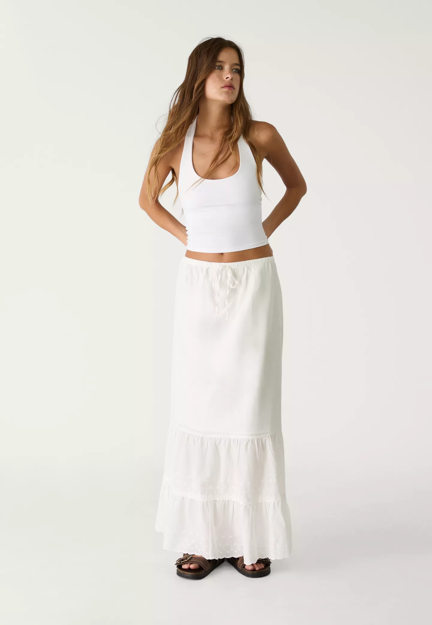 Flowing embroidered midi skirt | Stradivarius (UK)