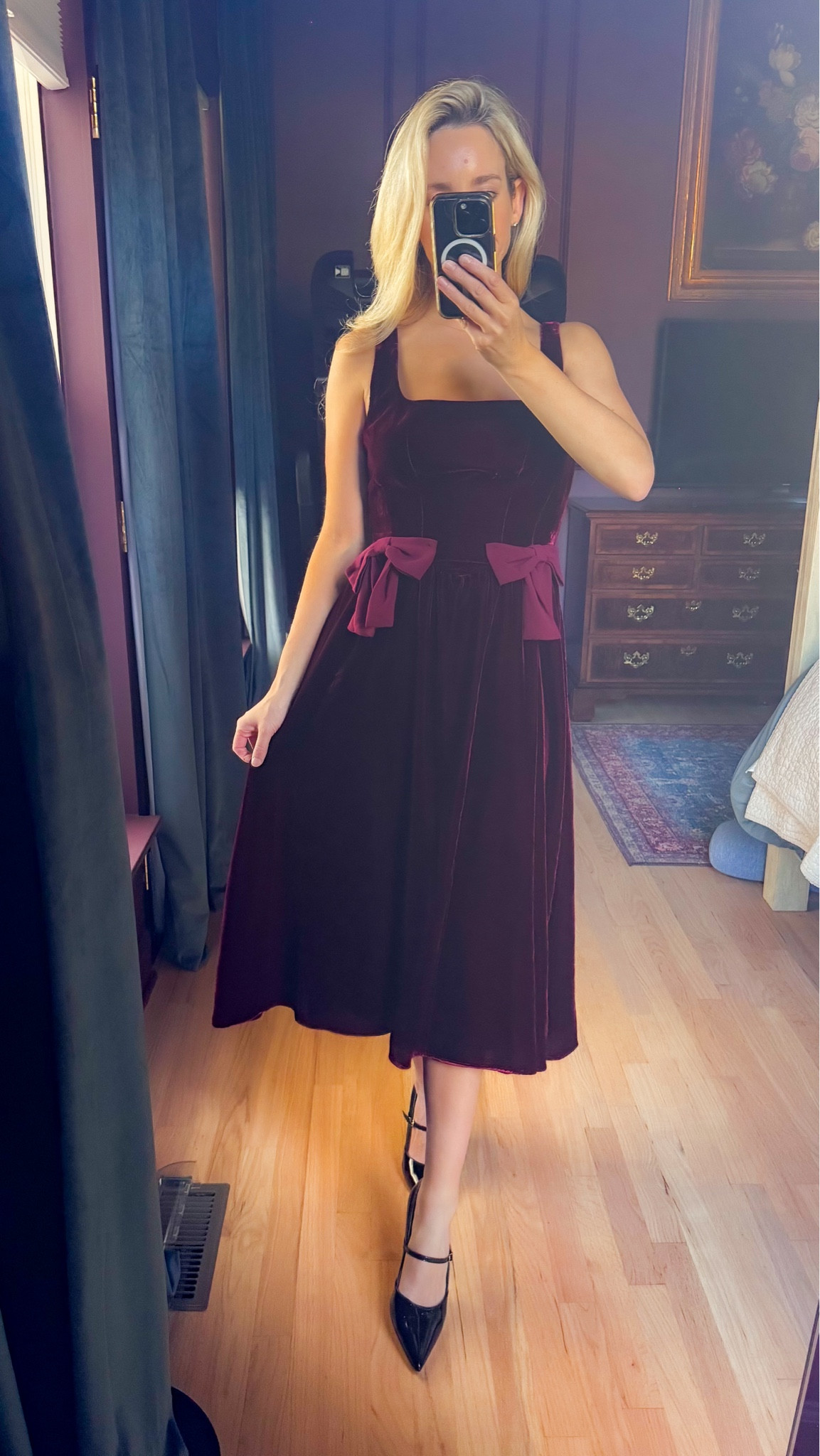 Christmas clothes holiday outfit Thanksgiving outfit family photo outfit bow dress red velvet dress midi dress dresses

#LTKSeasonal #LTKHoliday #LTKCyberWeek