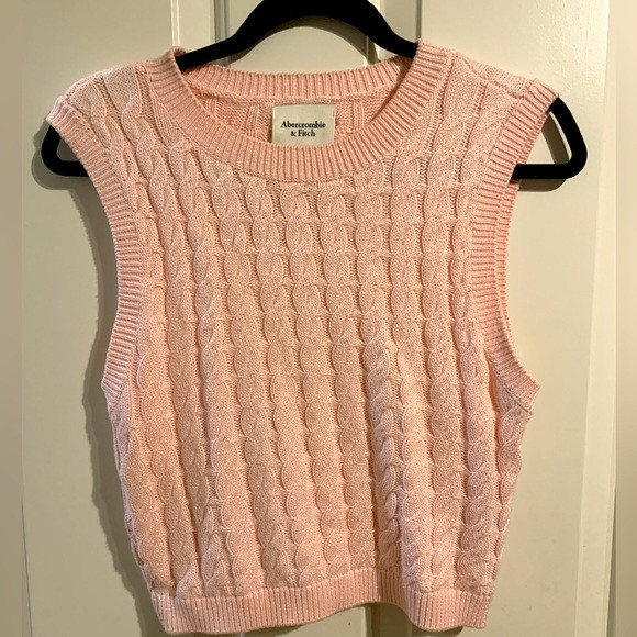Pink cable not sweater vest from Abercrombie size small | Poshmark
