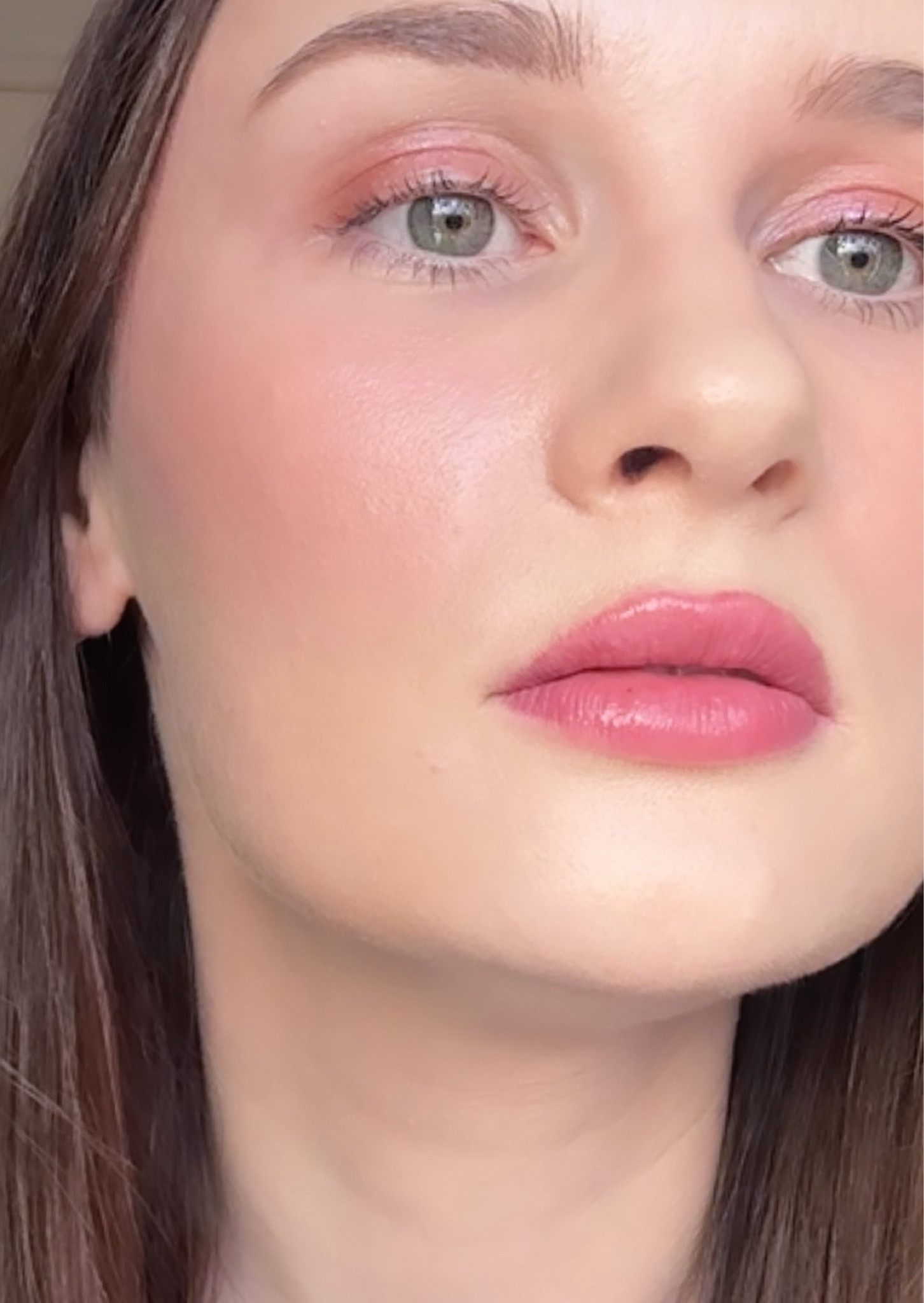 Lots of questions about this lip colour!
I just apply a really light coat with some clear gloss to get this look. Lighter application recommended for summers and a heavier application for winters 🤍


#LTKaustralia #LTKbeauty #LTKstyletip