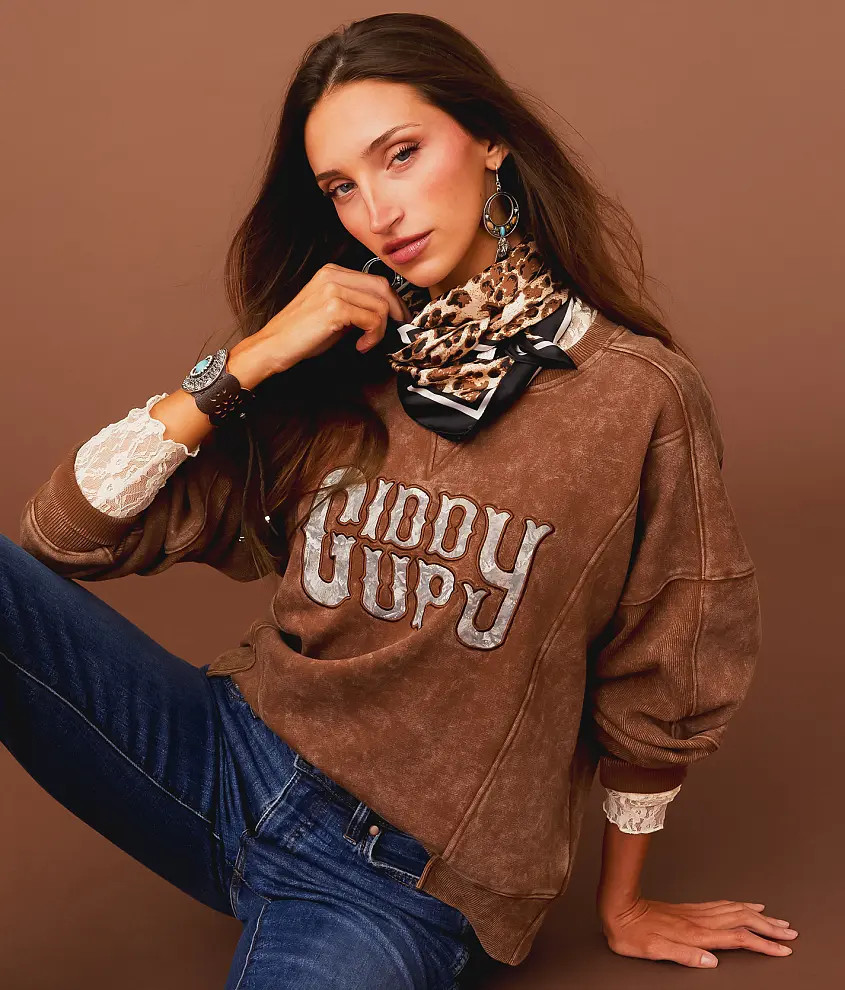 Giddy Up Camo Pullover | Buckle