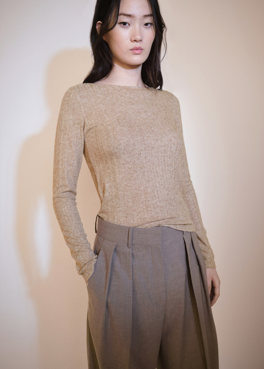 T-shirt pointe | Mango EU